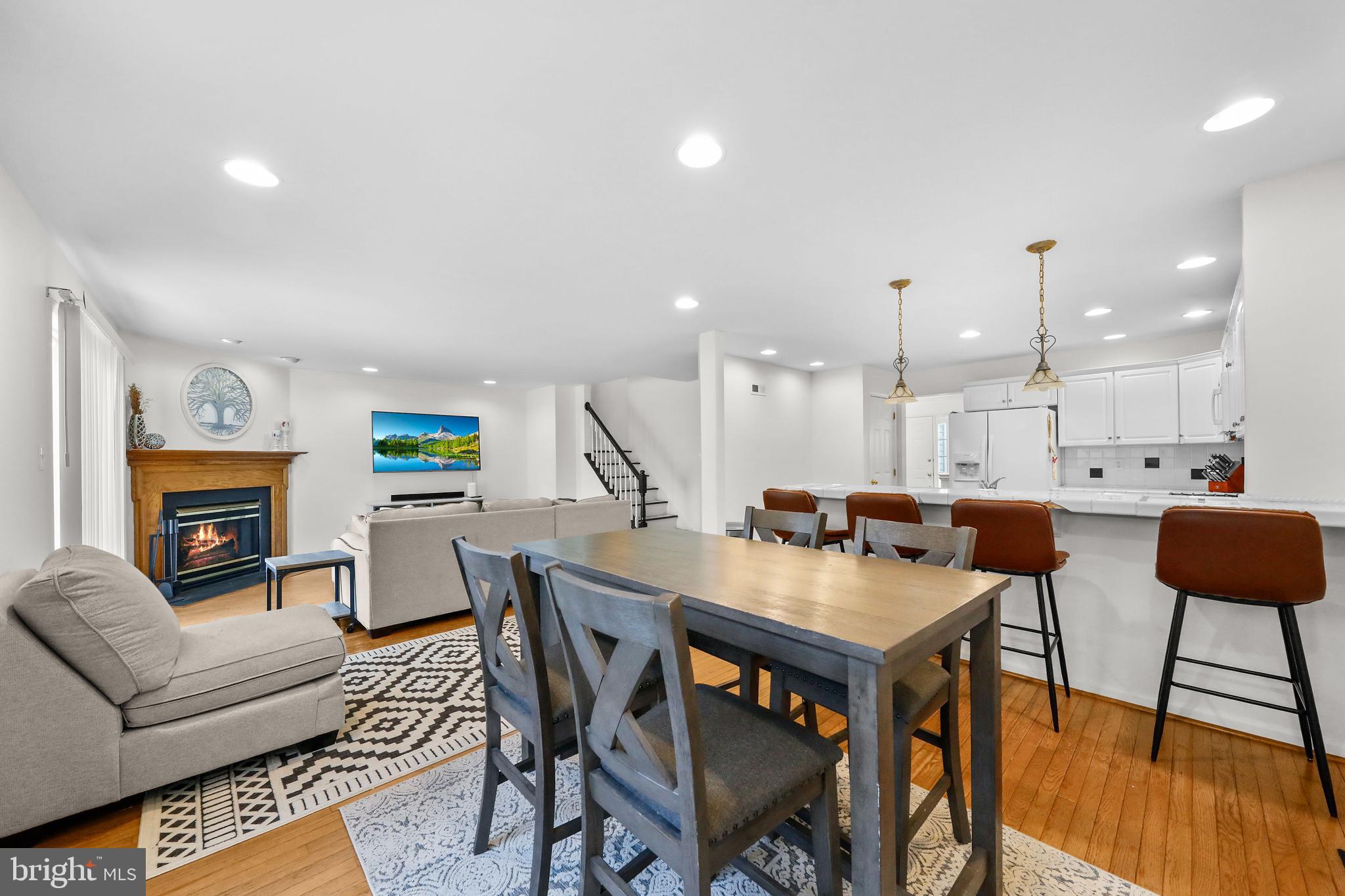 71 PALMER DRIVE