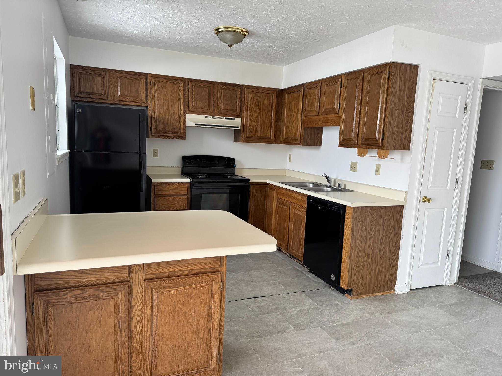 INWOOD - Residential Lease