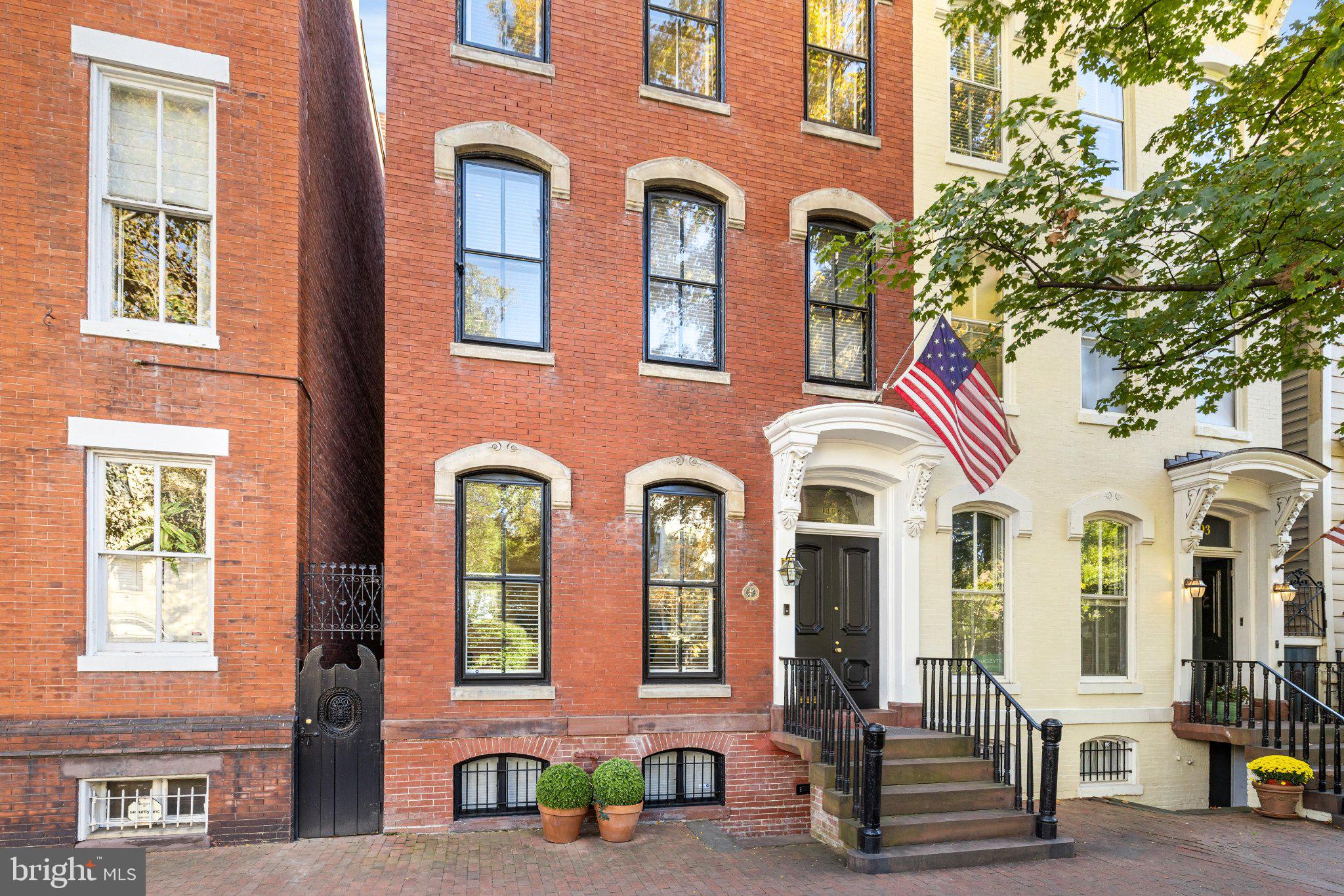 1405 31ST STREET NW