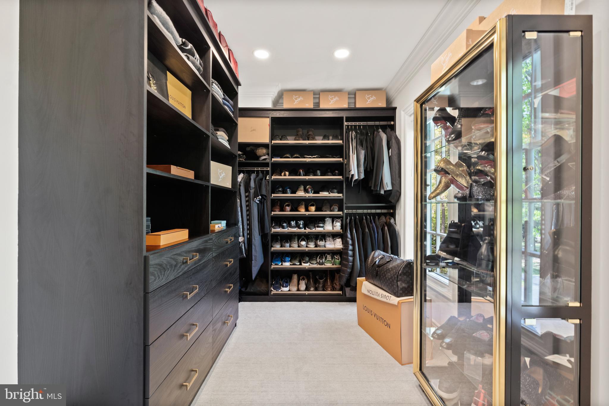 RIVE GAUCHE ESTATES - Residential