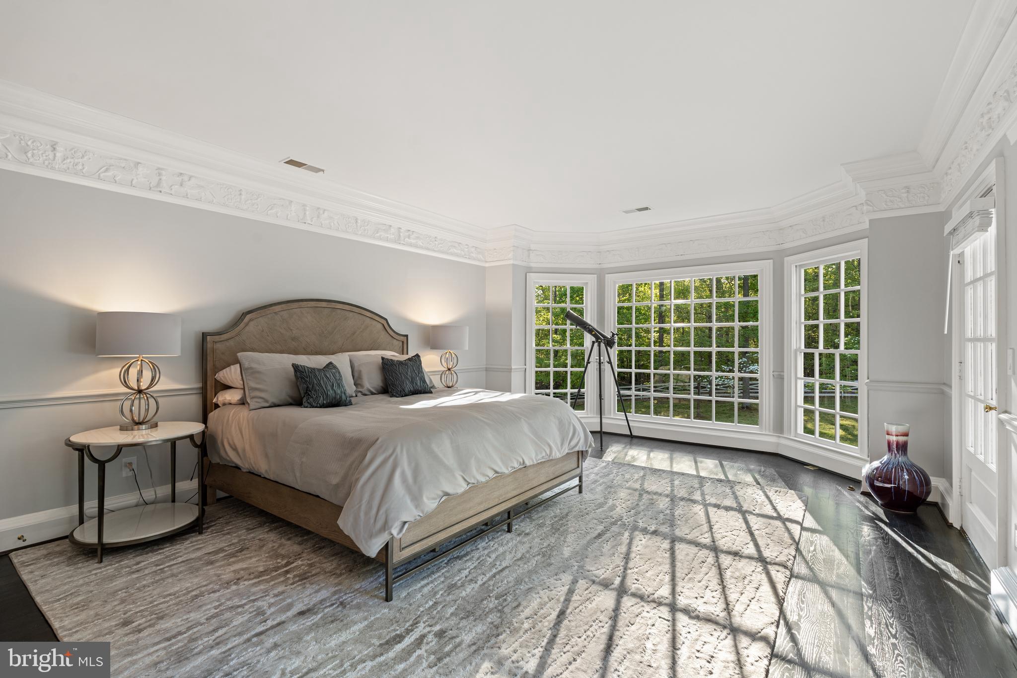 RIVE GAUCHE ESTATES - Residential