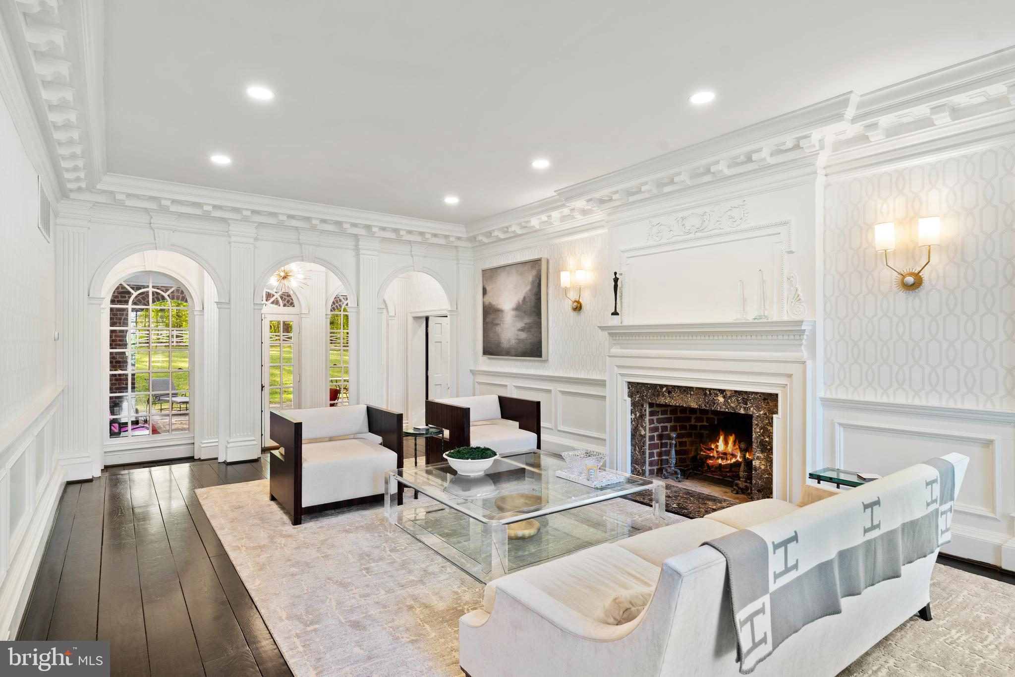 RIVE GAUCHE ESTATES - Residential