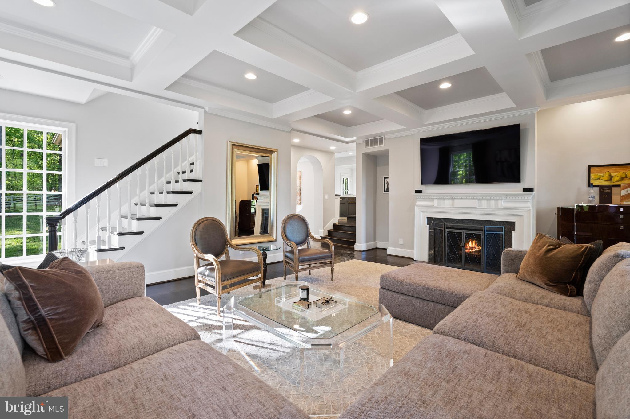 RIVE GAUCHE ESTATES - Residential