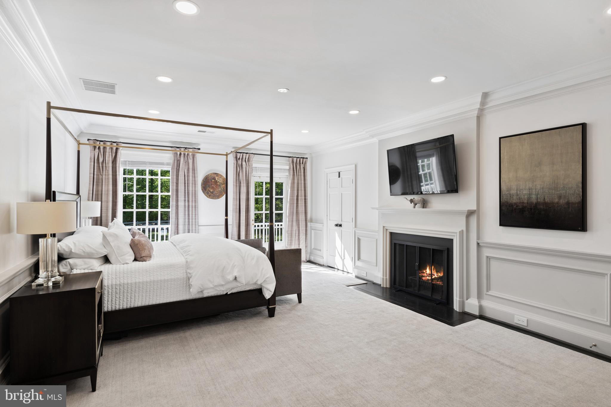 RIVE GAUCHE ESTATES - Residential