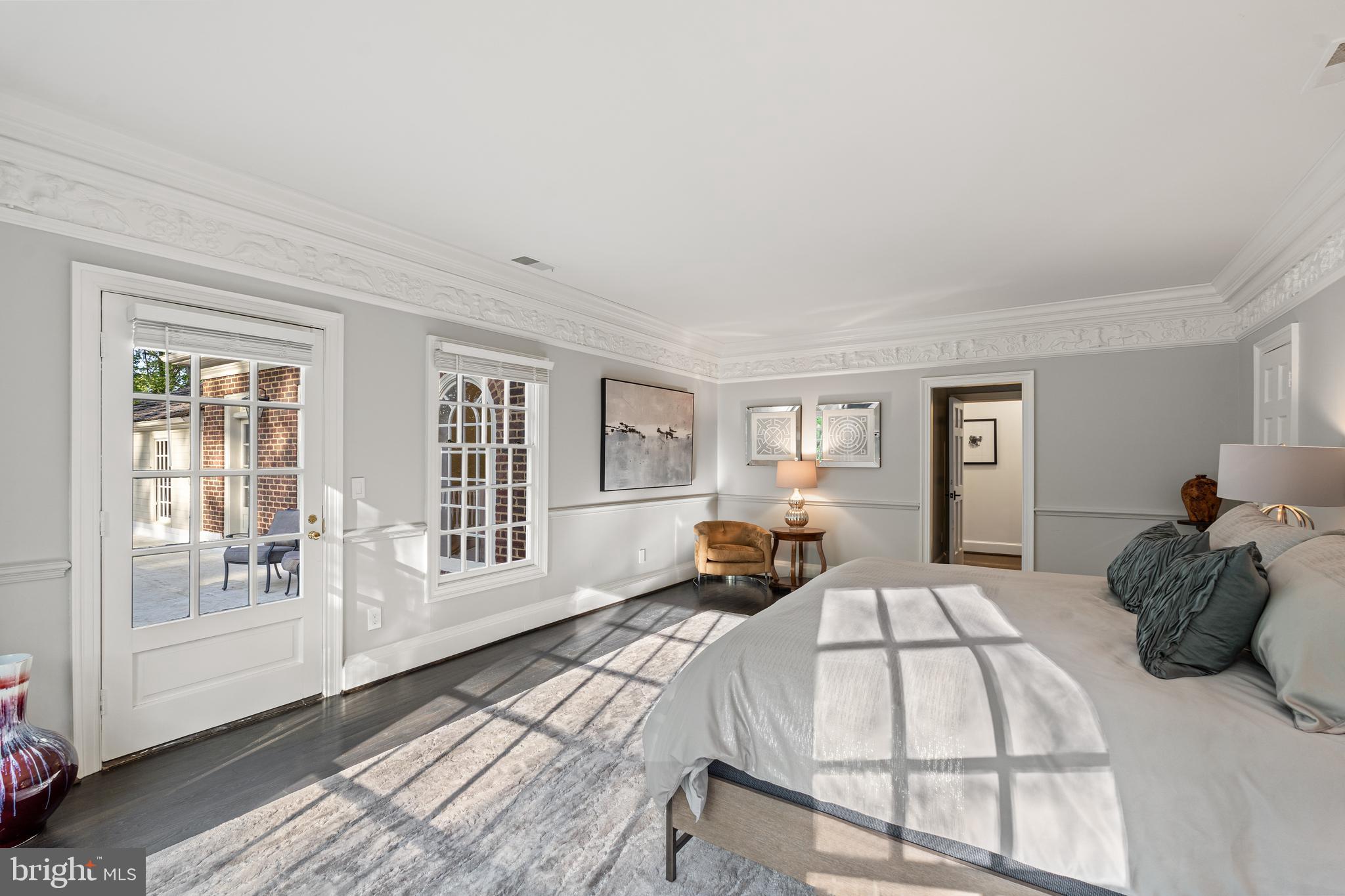 RIVE GAUCHE ESTATES - Residential