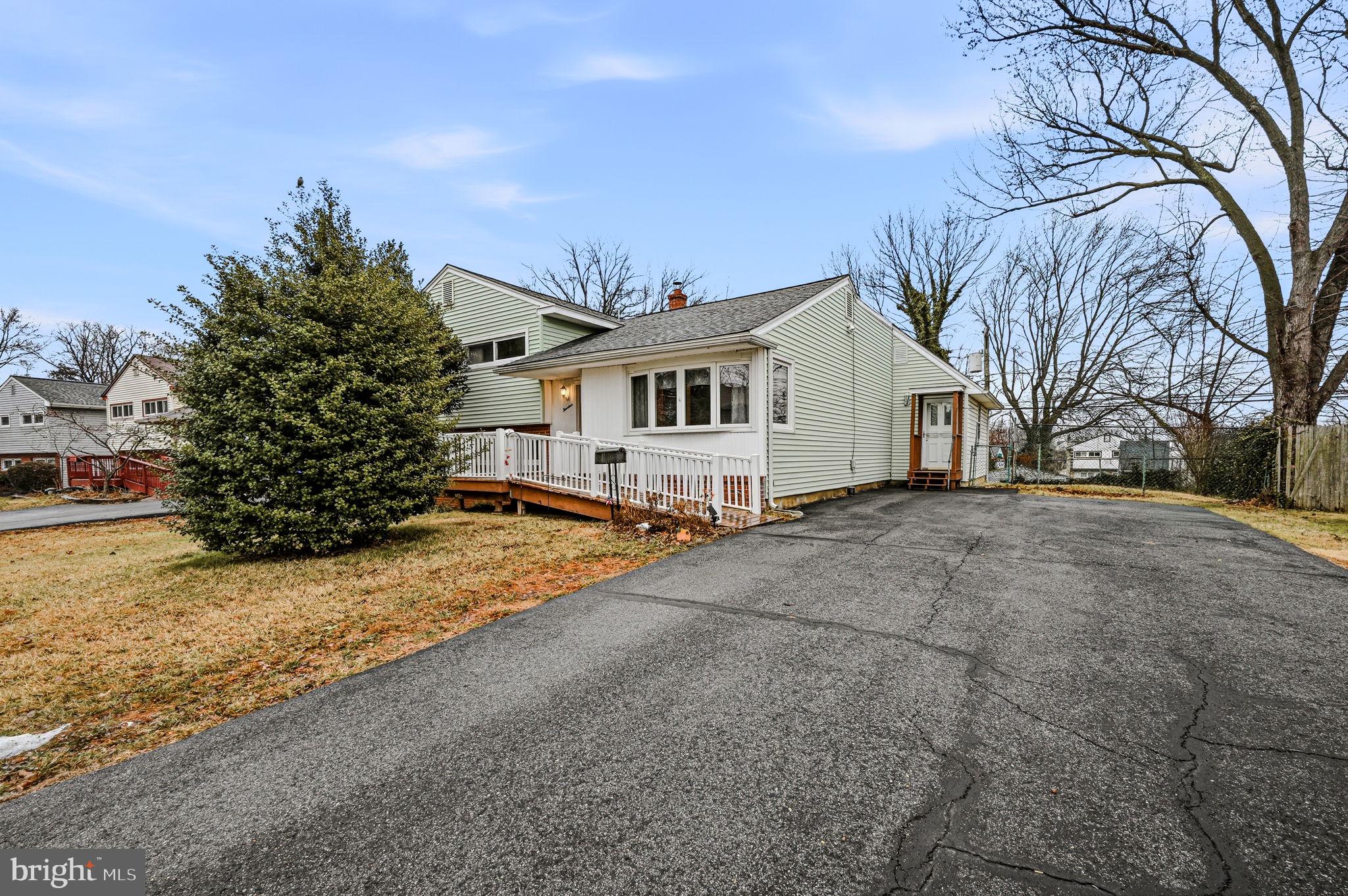 ASHBOURNE HILLS - Residential