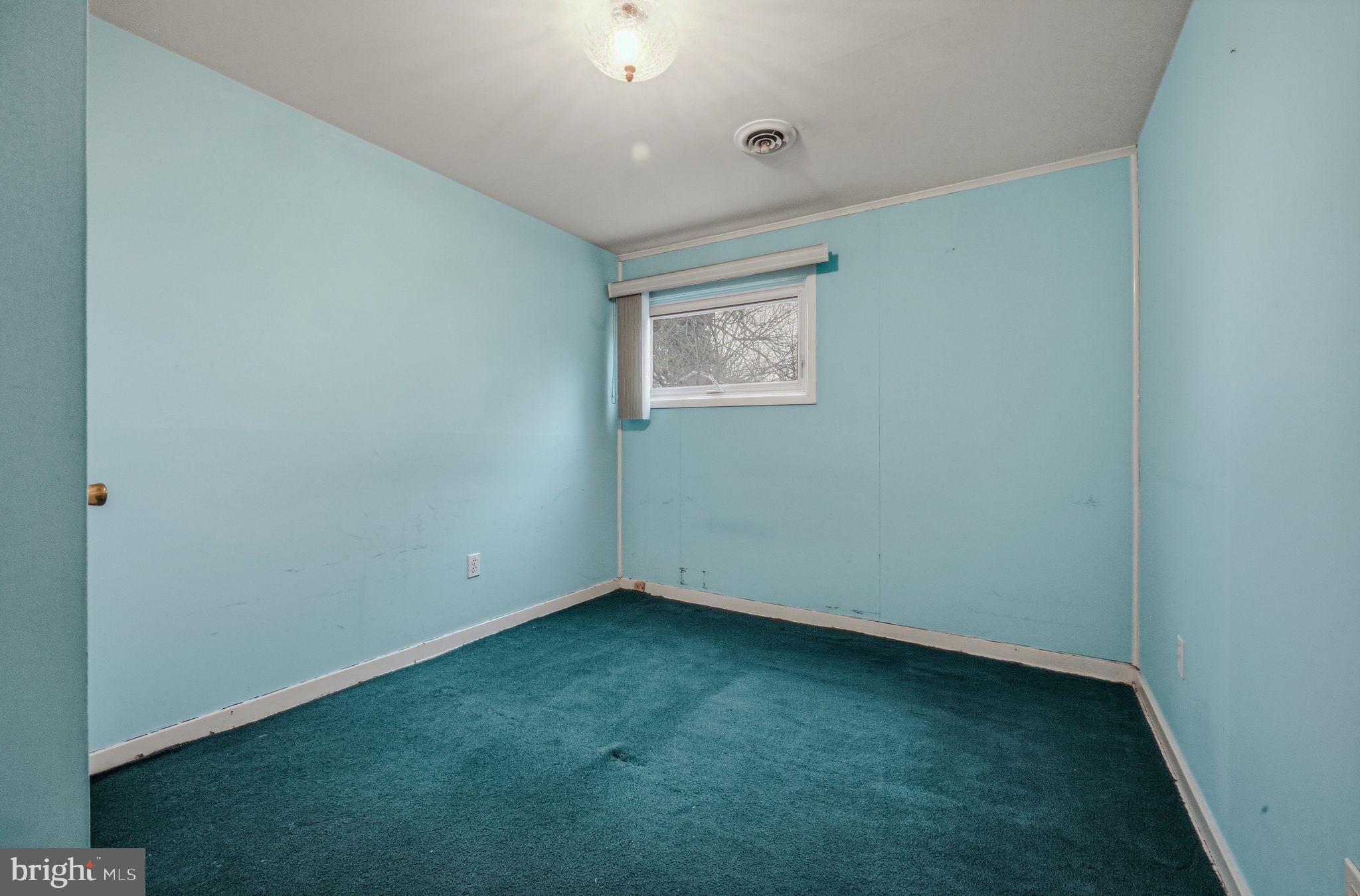 ASHBOURNE HILLS - Residential