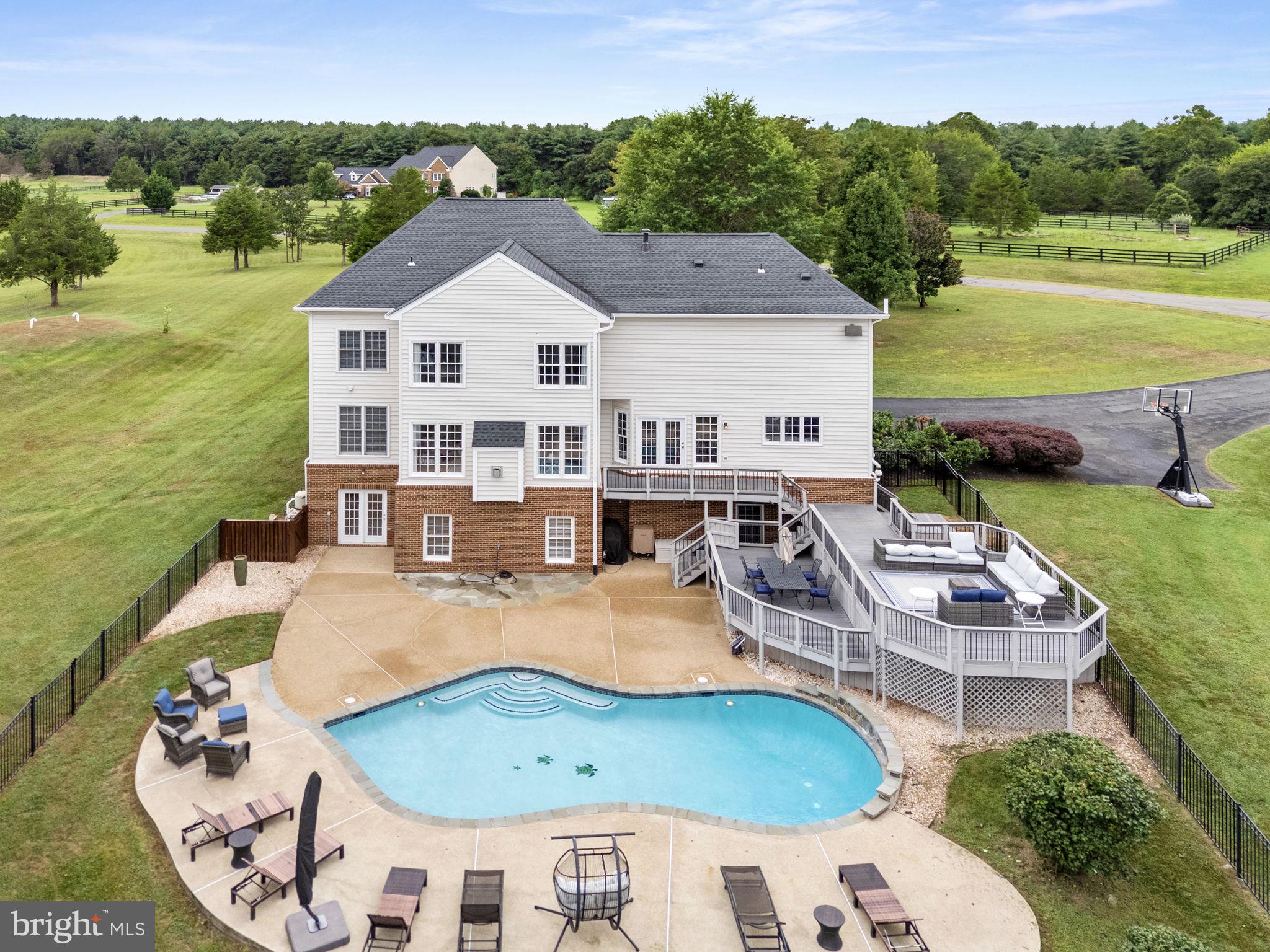 WESTGROVE PLANTATION - Residential