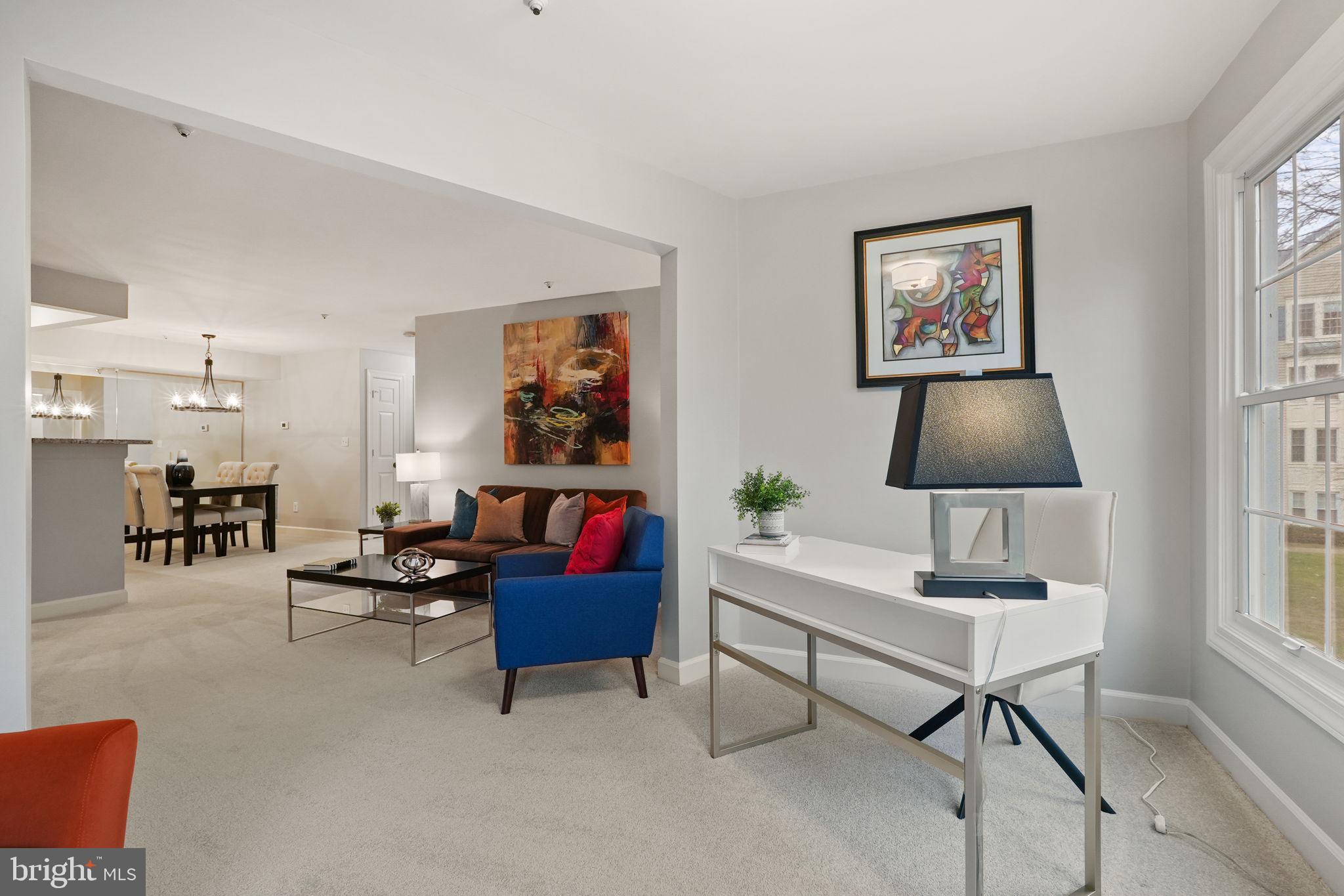 FAIRFIELD HOUSE - Residential