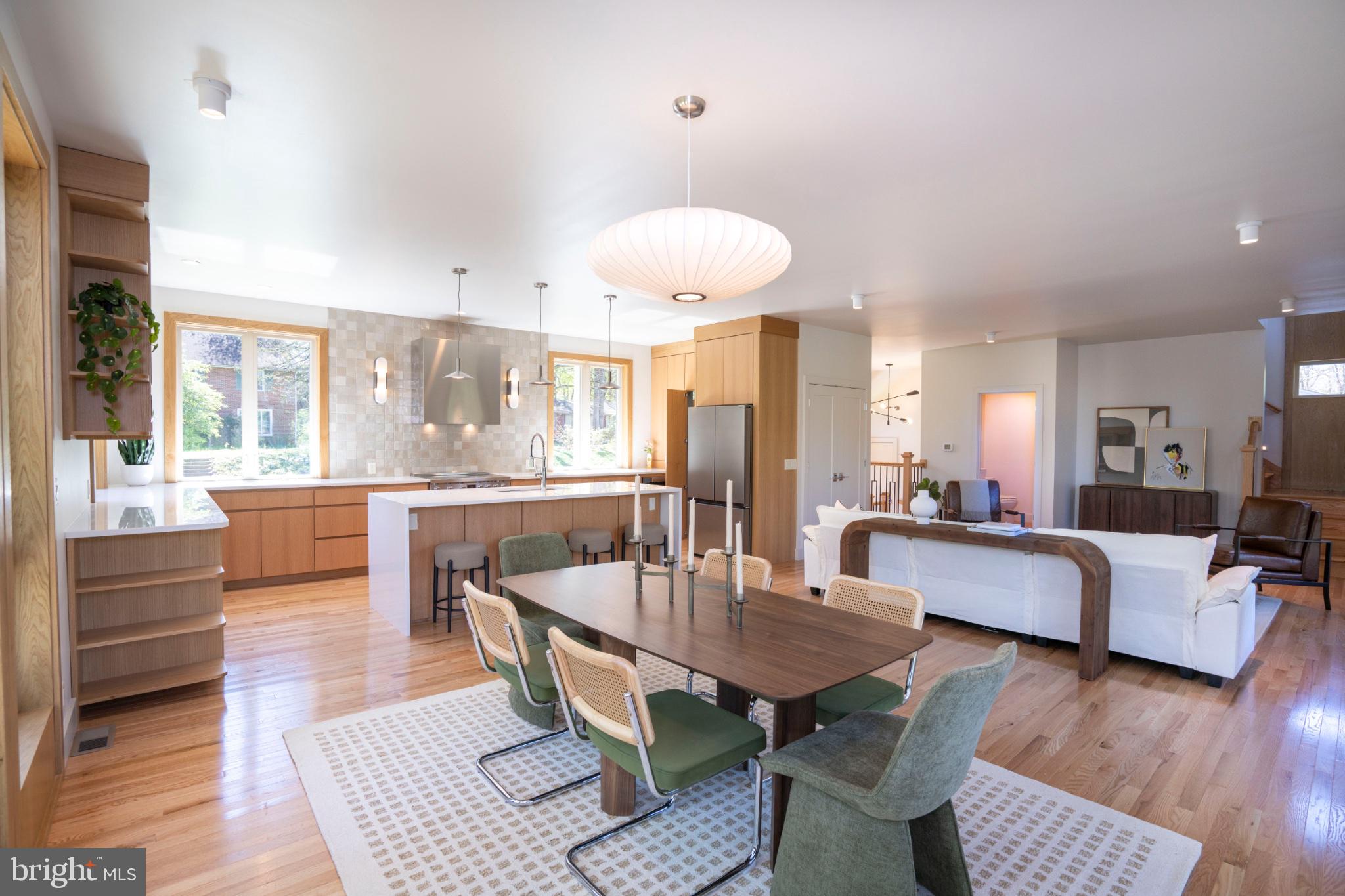 COLLEGE HEIGHTS - Residential