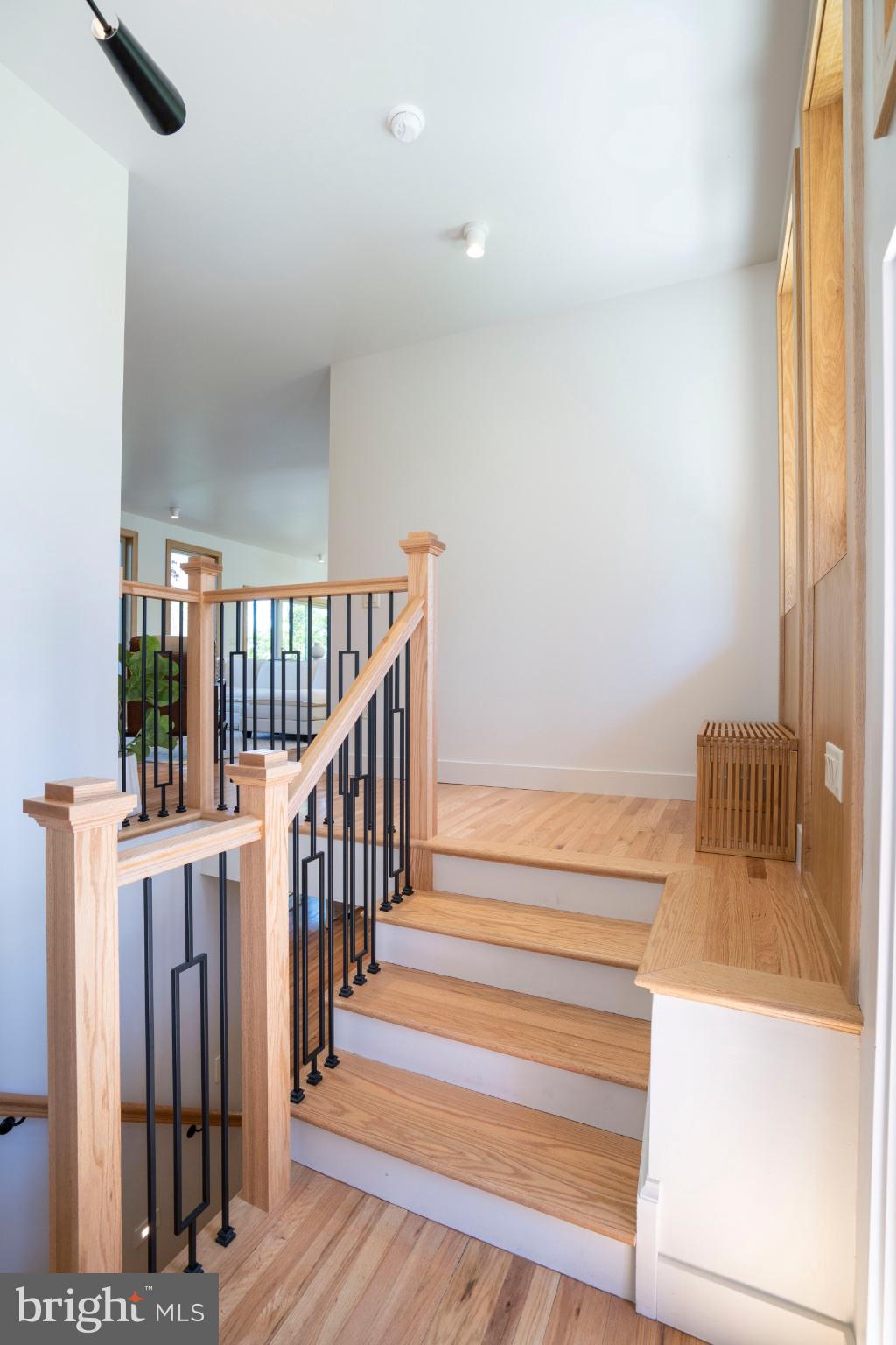 COLLEGE HEIGHTS - Residential