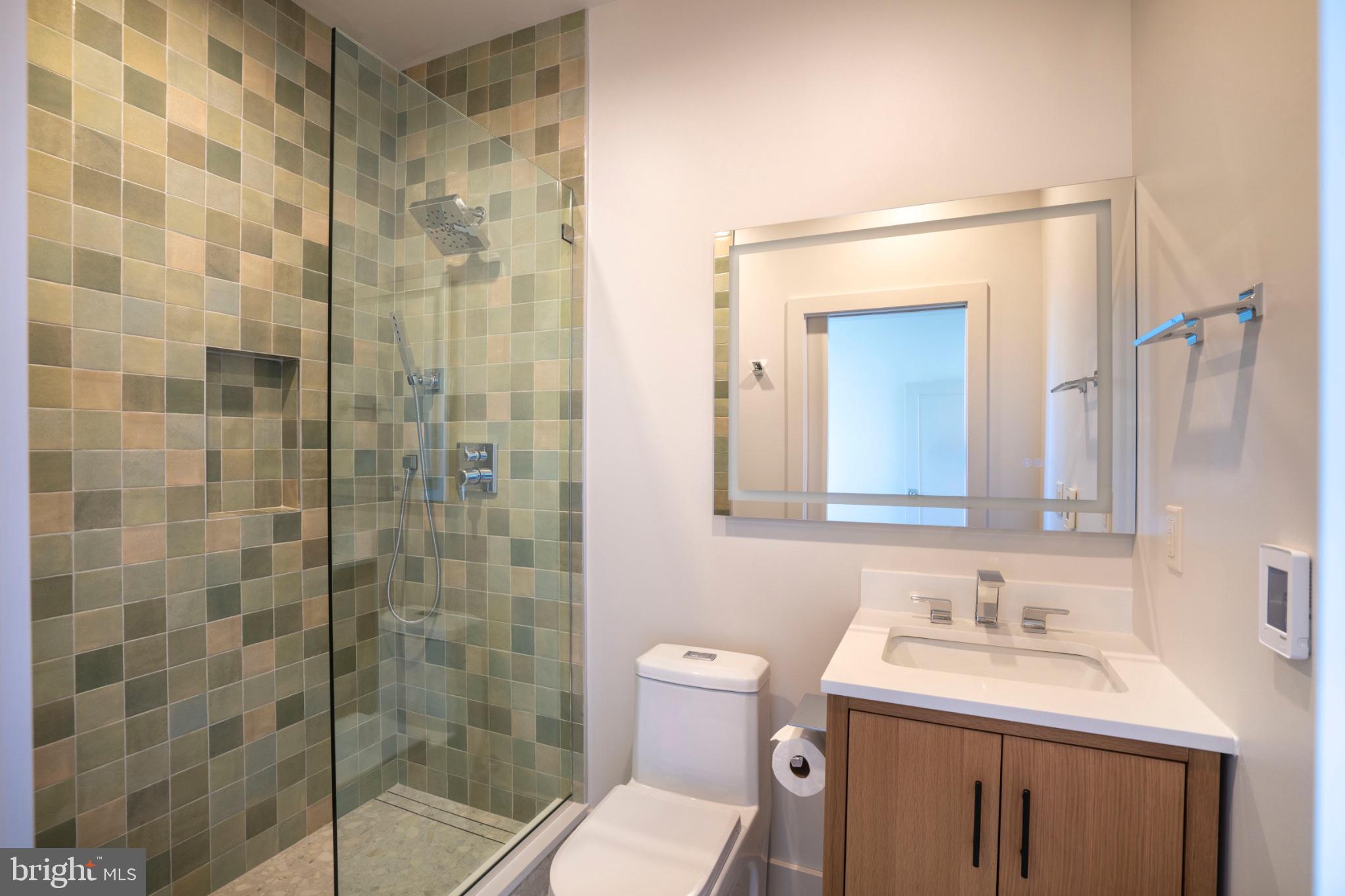 COLLEGE HEIGHTS - Residential