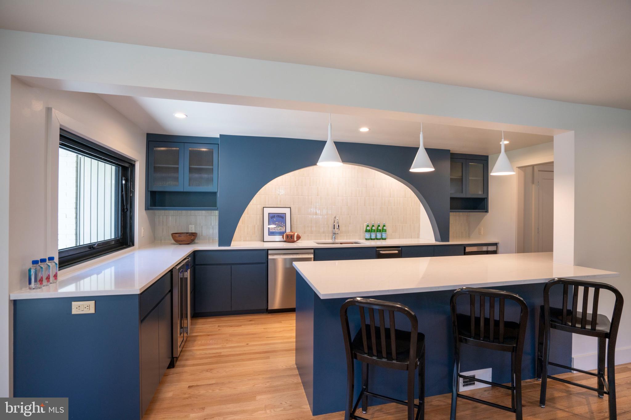 COLLEGE HEIGHTS - Residential