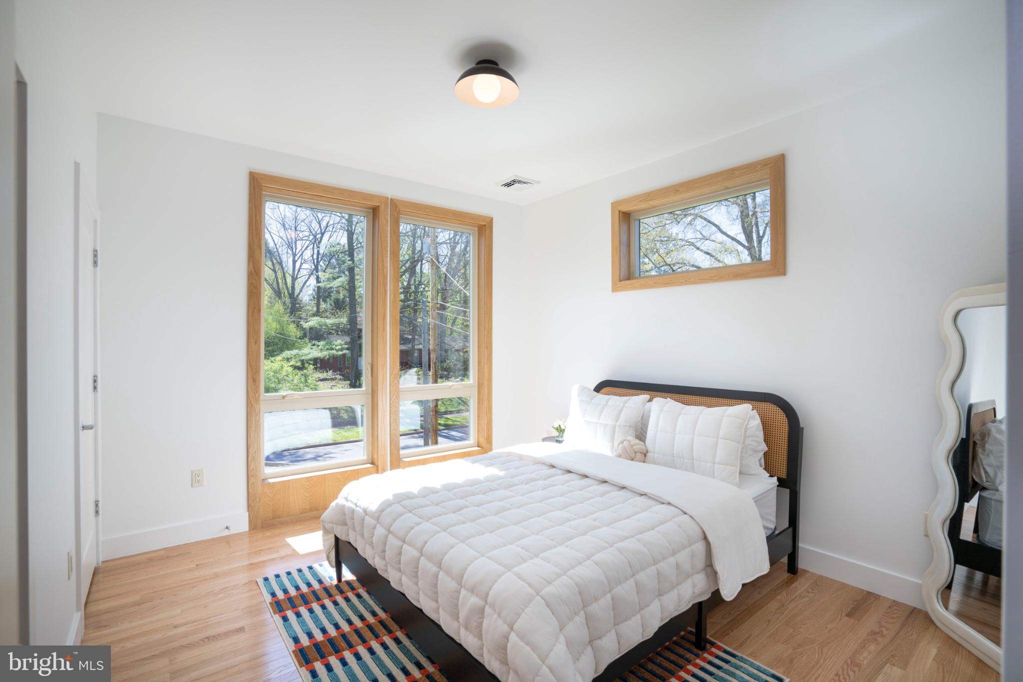 COLLEGE HEIGHTS - Residential