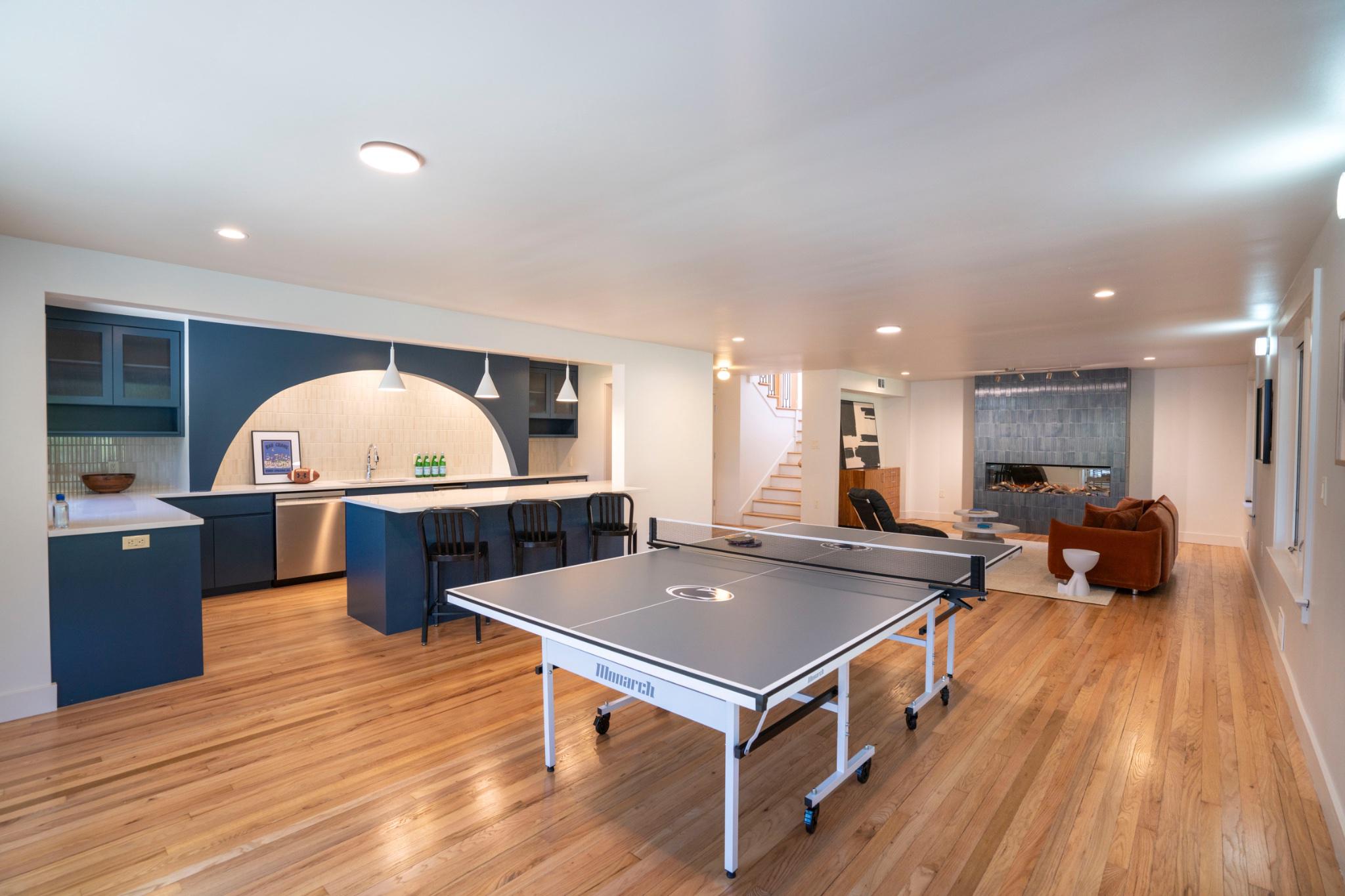 COLLEGE HEIGHTS - Residential