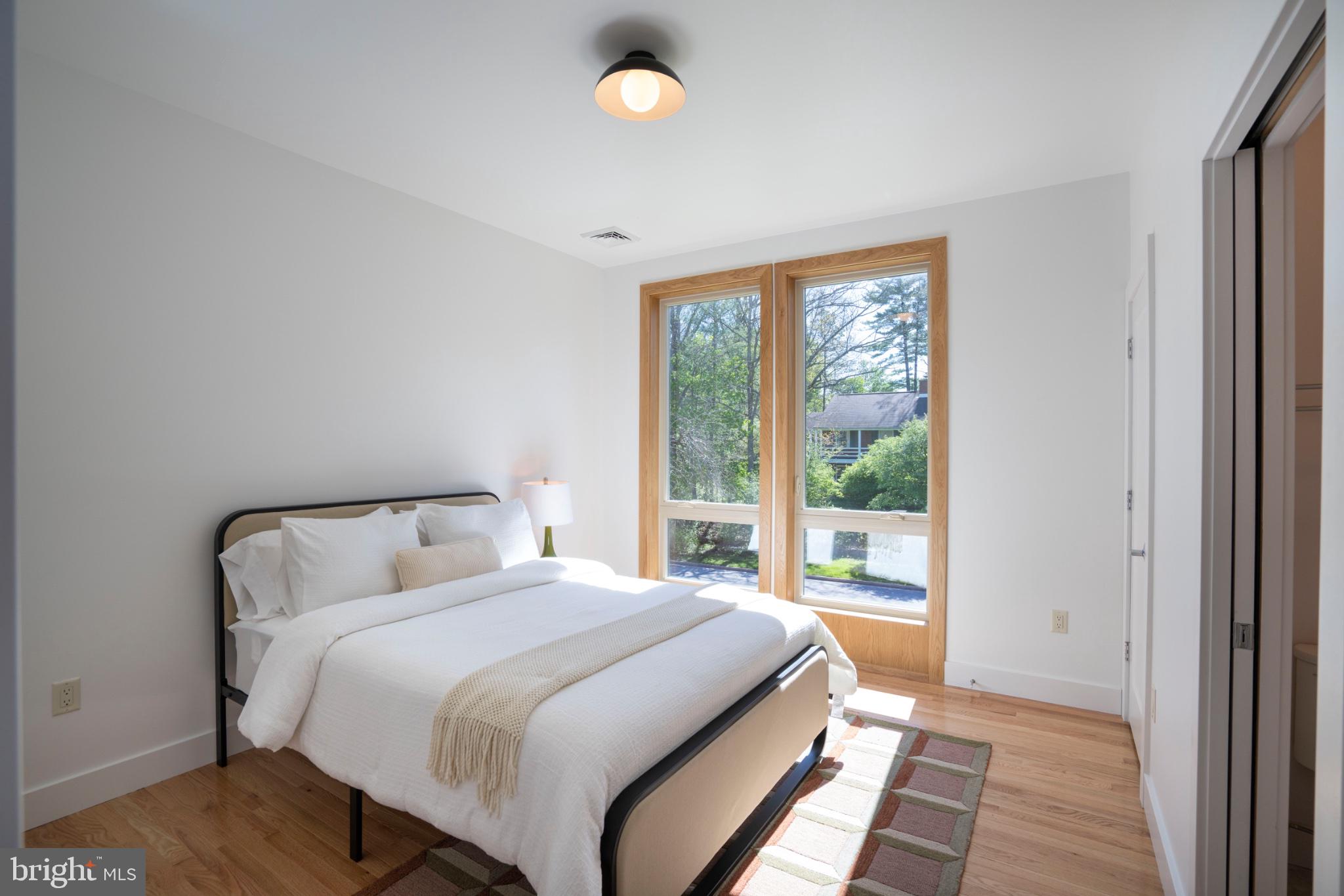 COLLEGE HEIGHTS - Residential