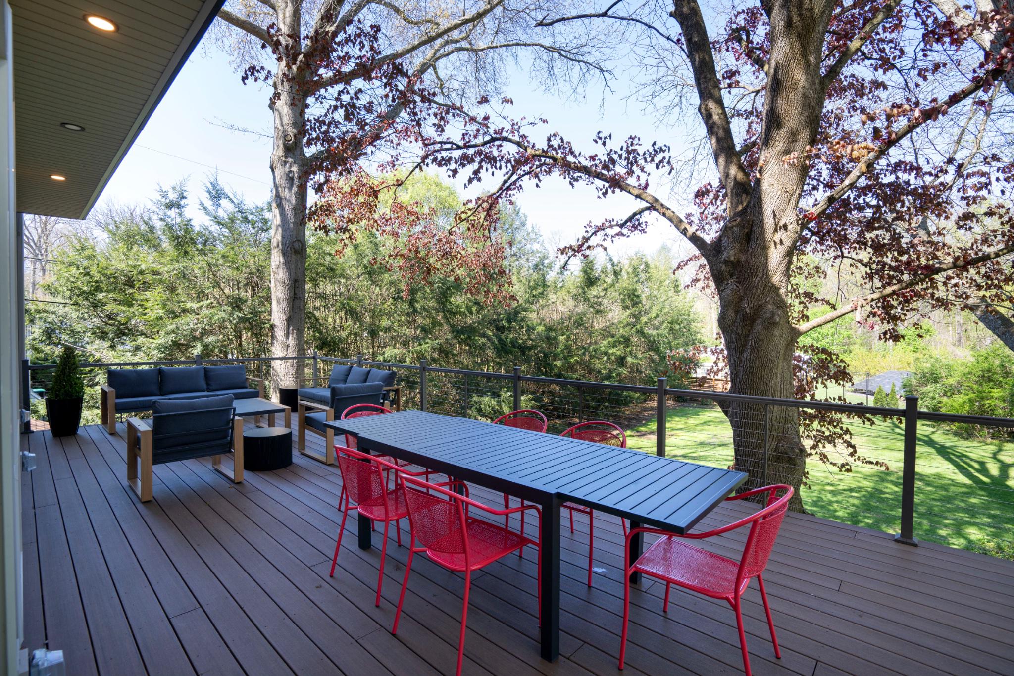 COLLEGE HEIGHTS - Residential