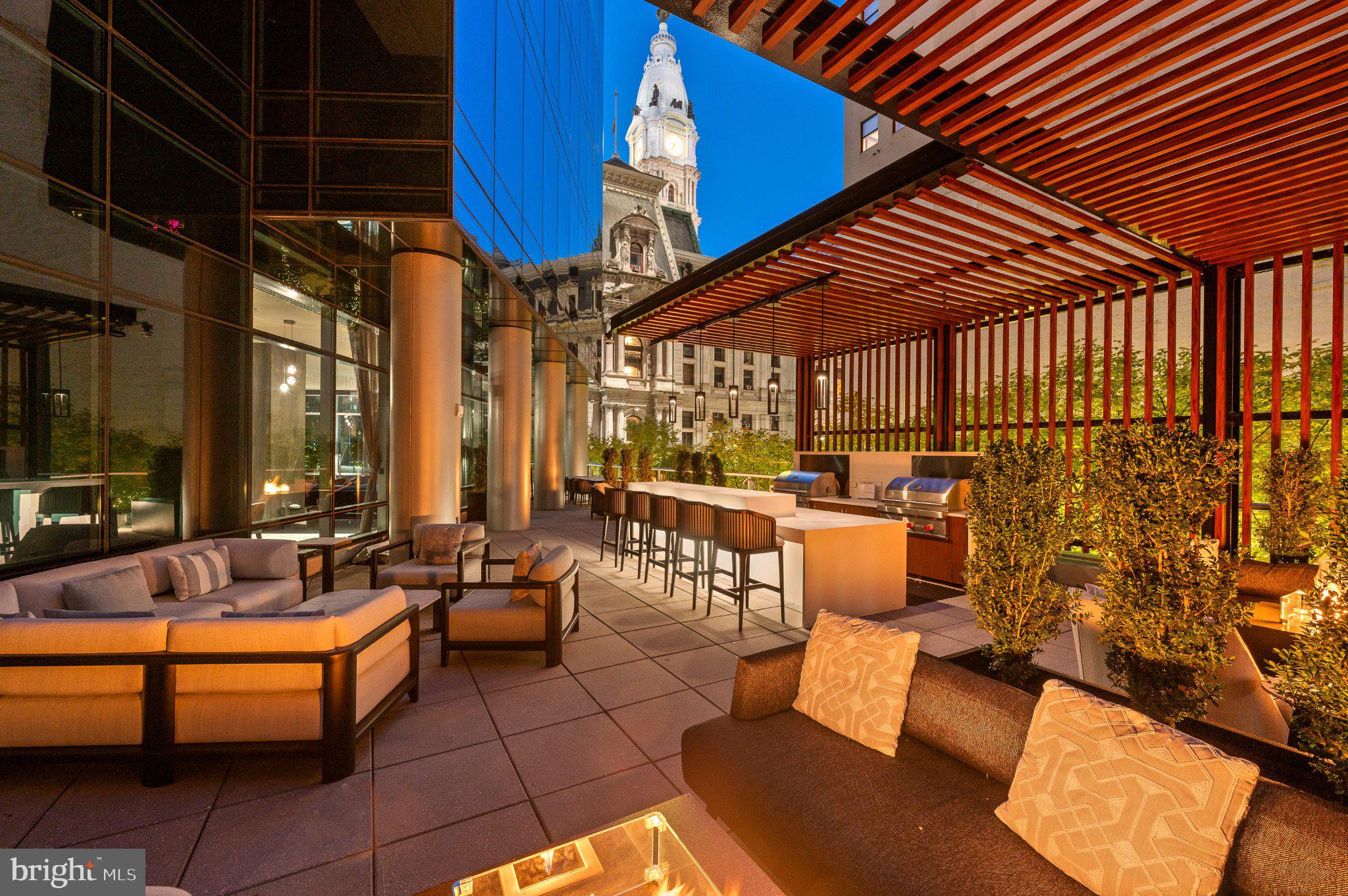 RITTENHOUSE SQUARE - Residential