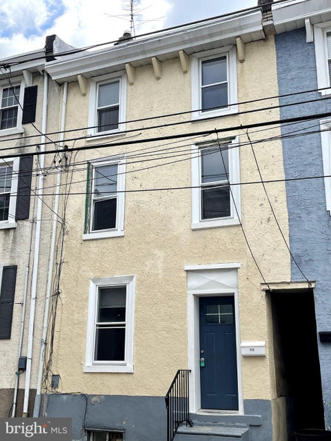 Townhouse For Rent - 145 East Street<br/> PHILADELPHIA, PA 19127