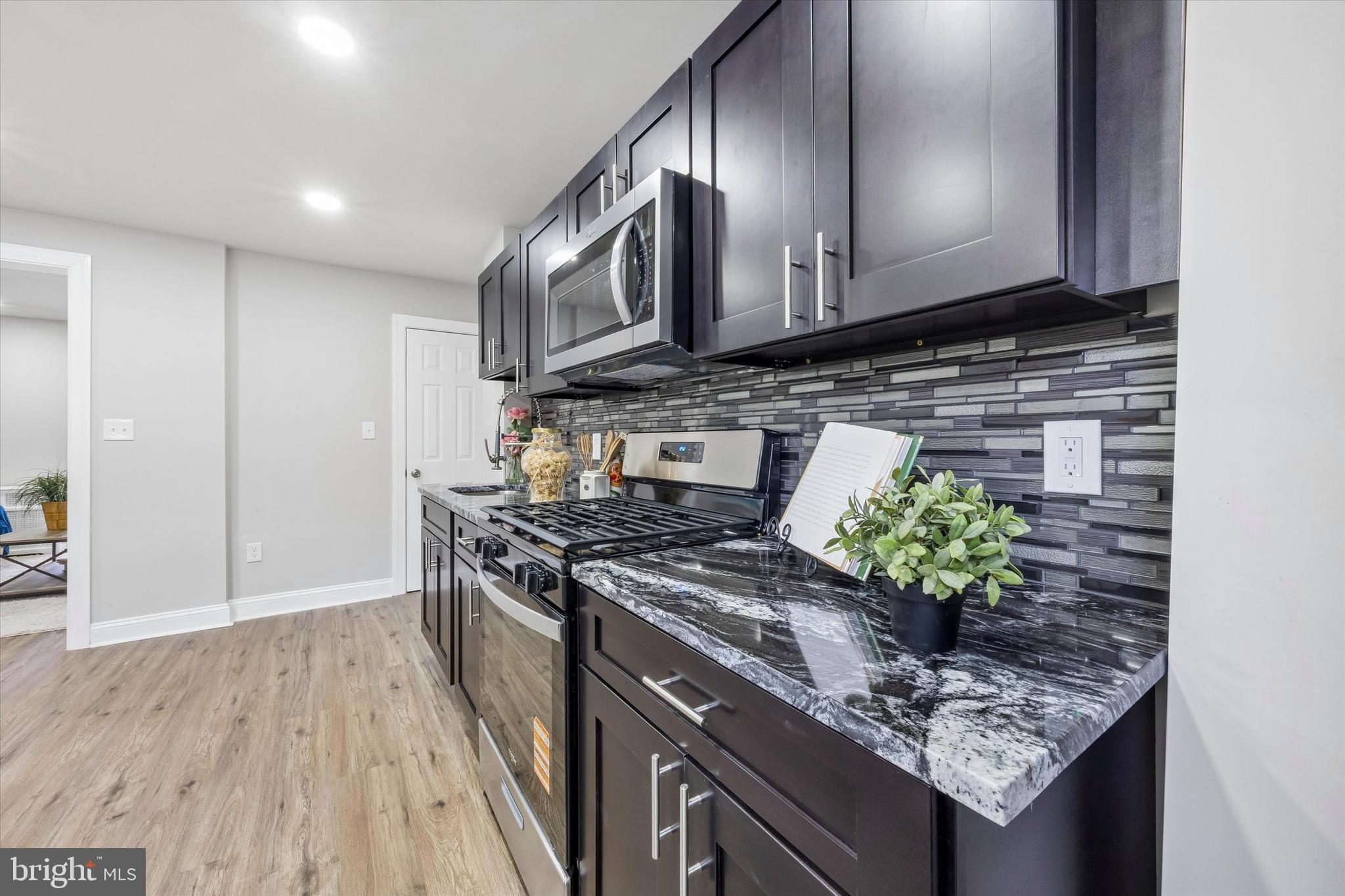 519 LITTLECROFT ROAD