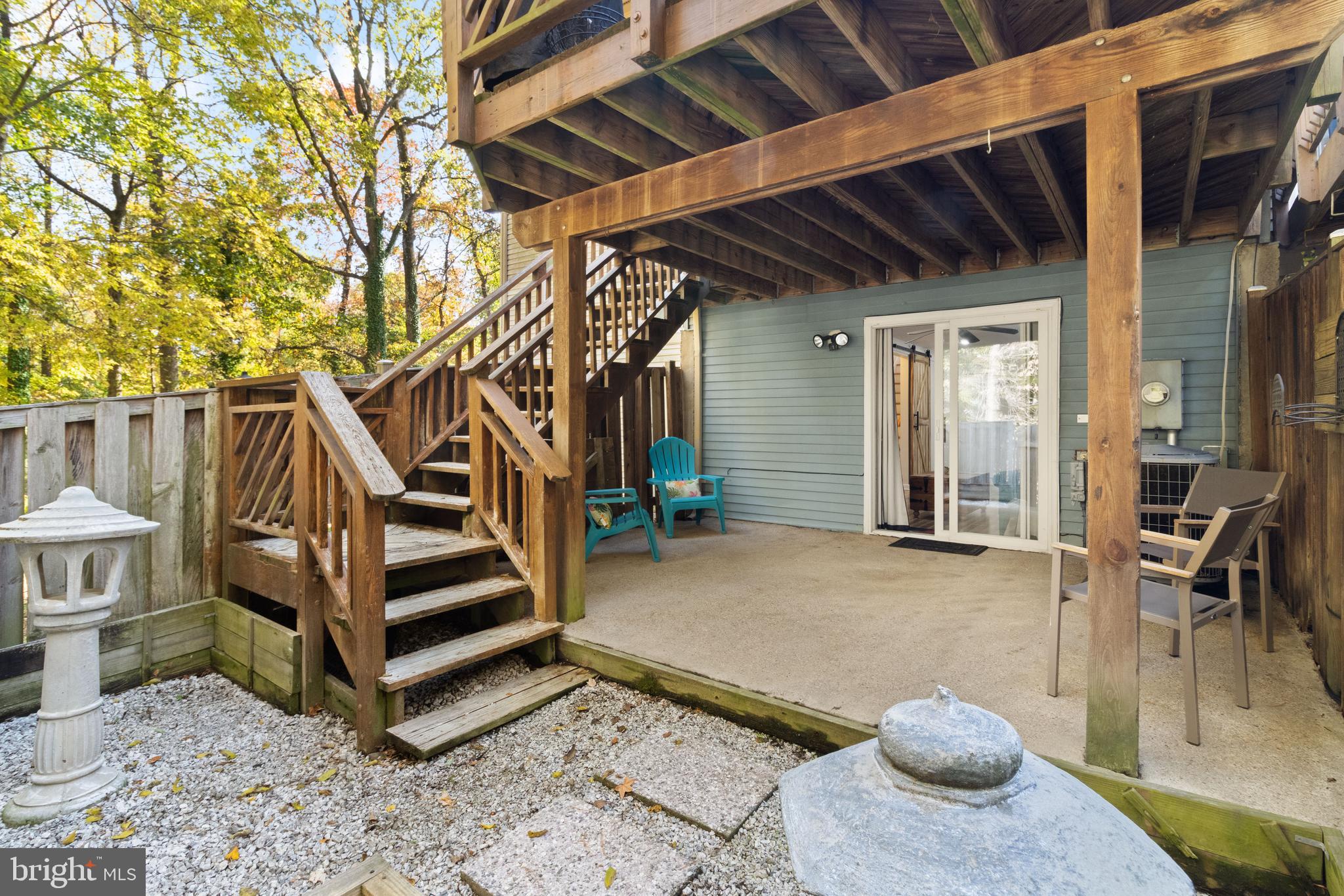 SPRINGFIELD OAKS - Residential