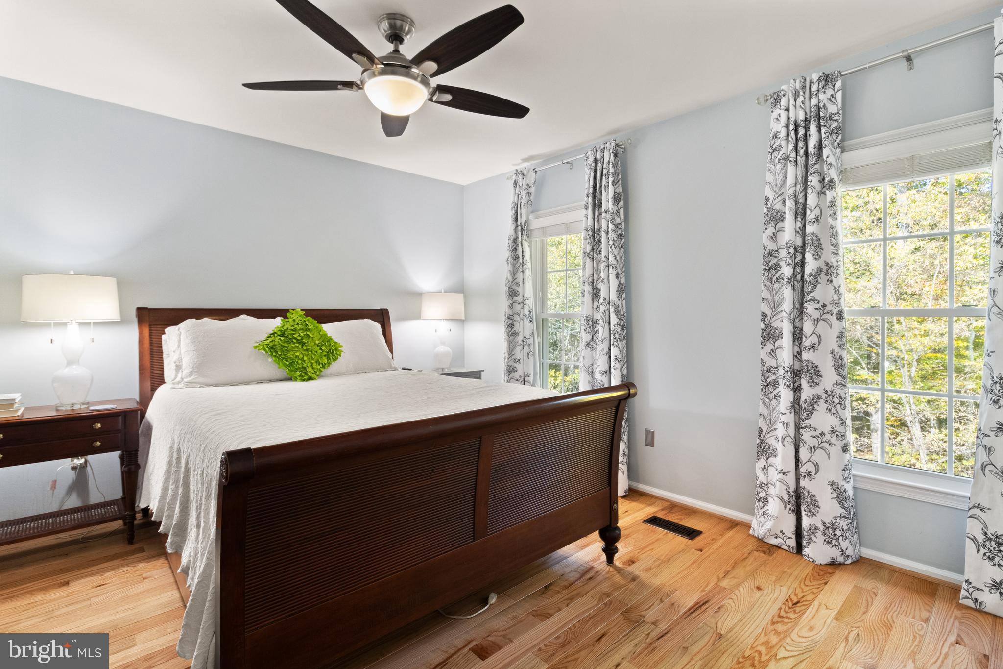 SPRINGFIELD OAKS - Residential