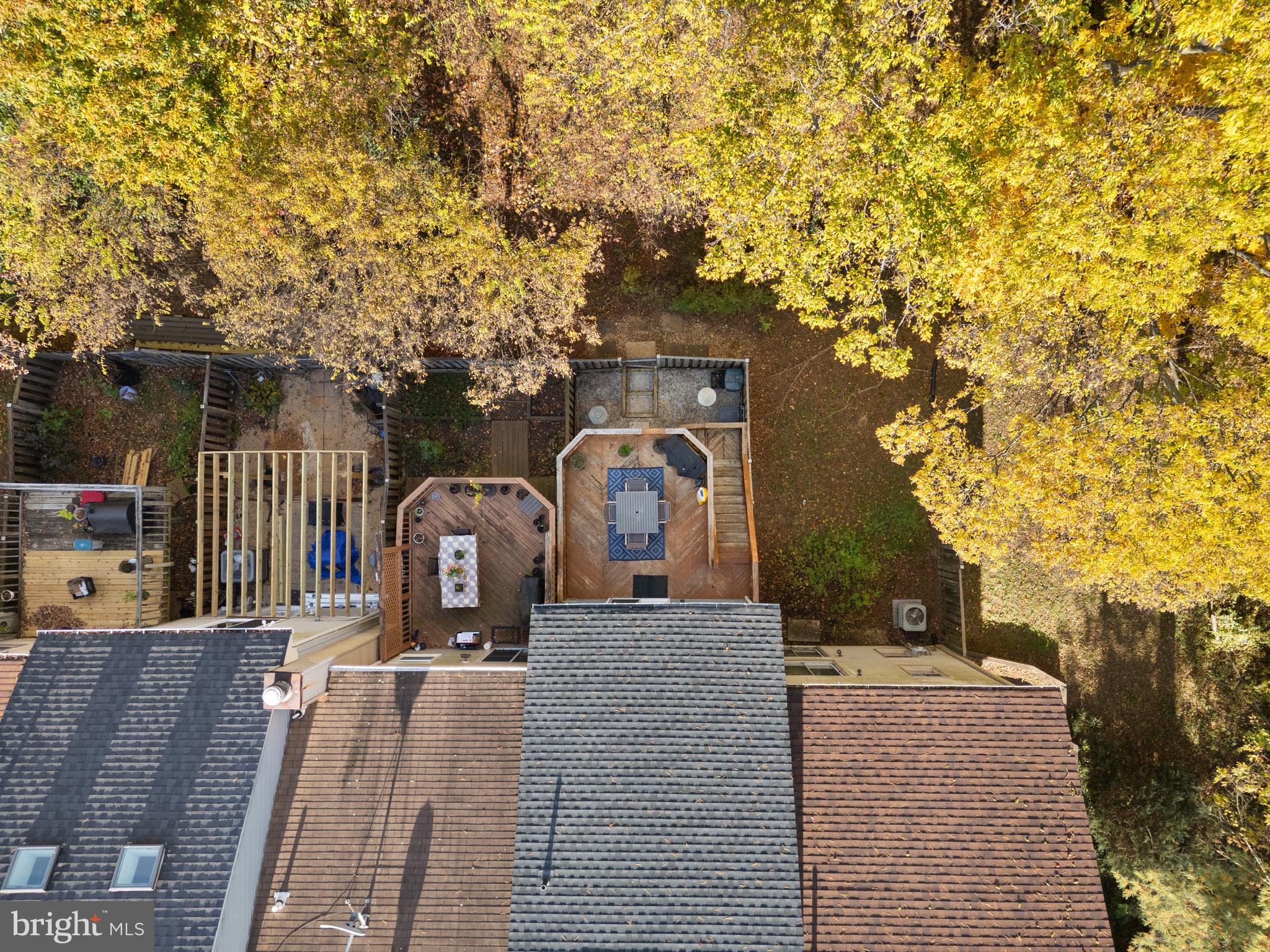 SPRINGFIELD OAKS - Residential