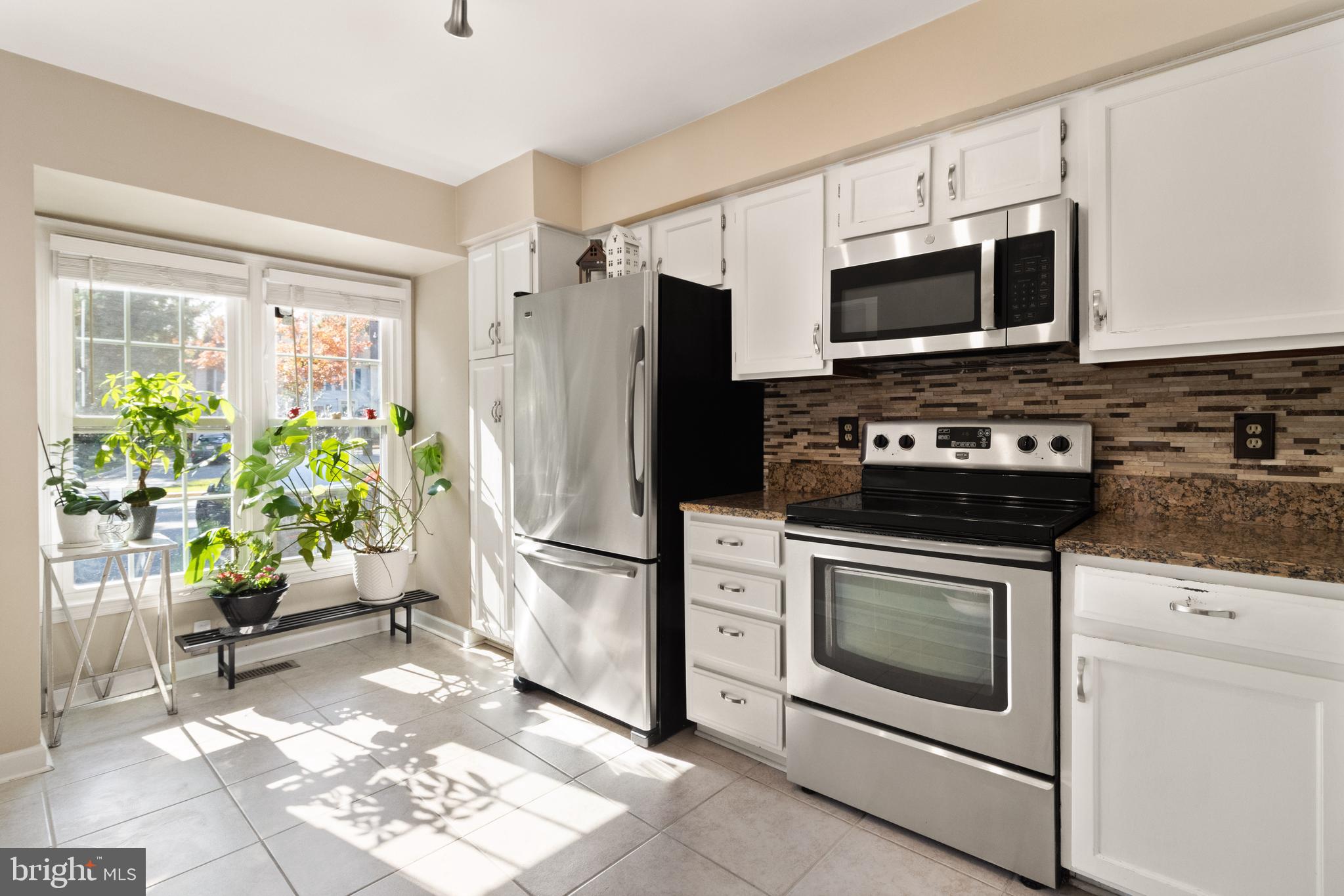 SPRINGFIELD OAKS - Residential