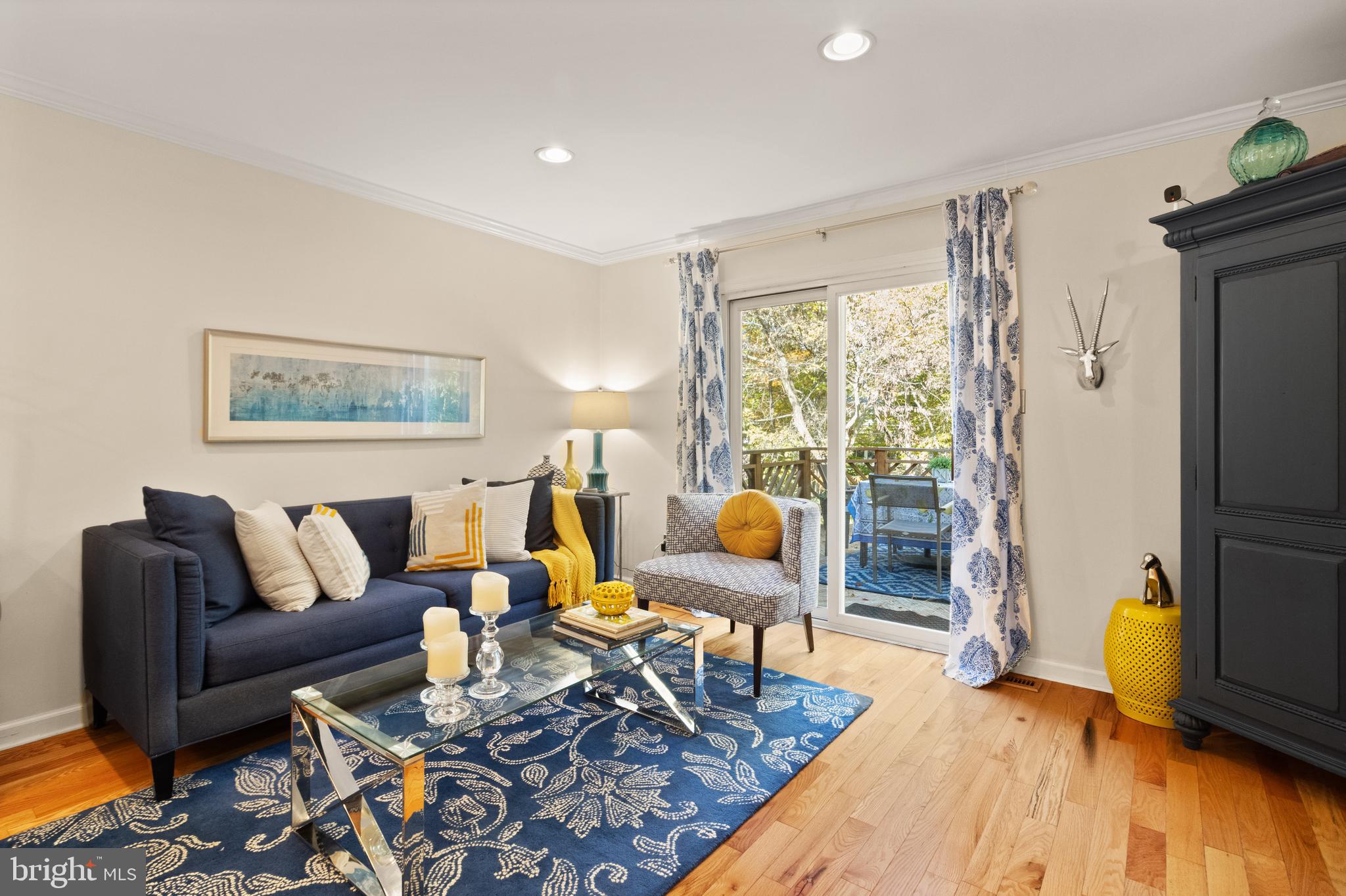 SPRINGFIELD OAKS - Residential