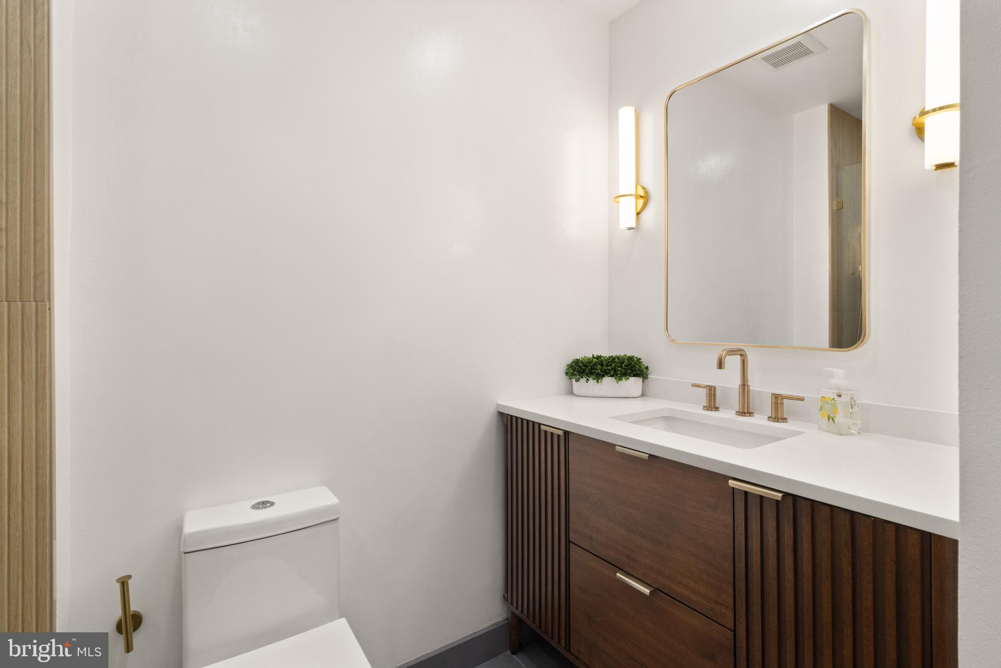 SPRINGFIELD OAKS - Residential