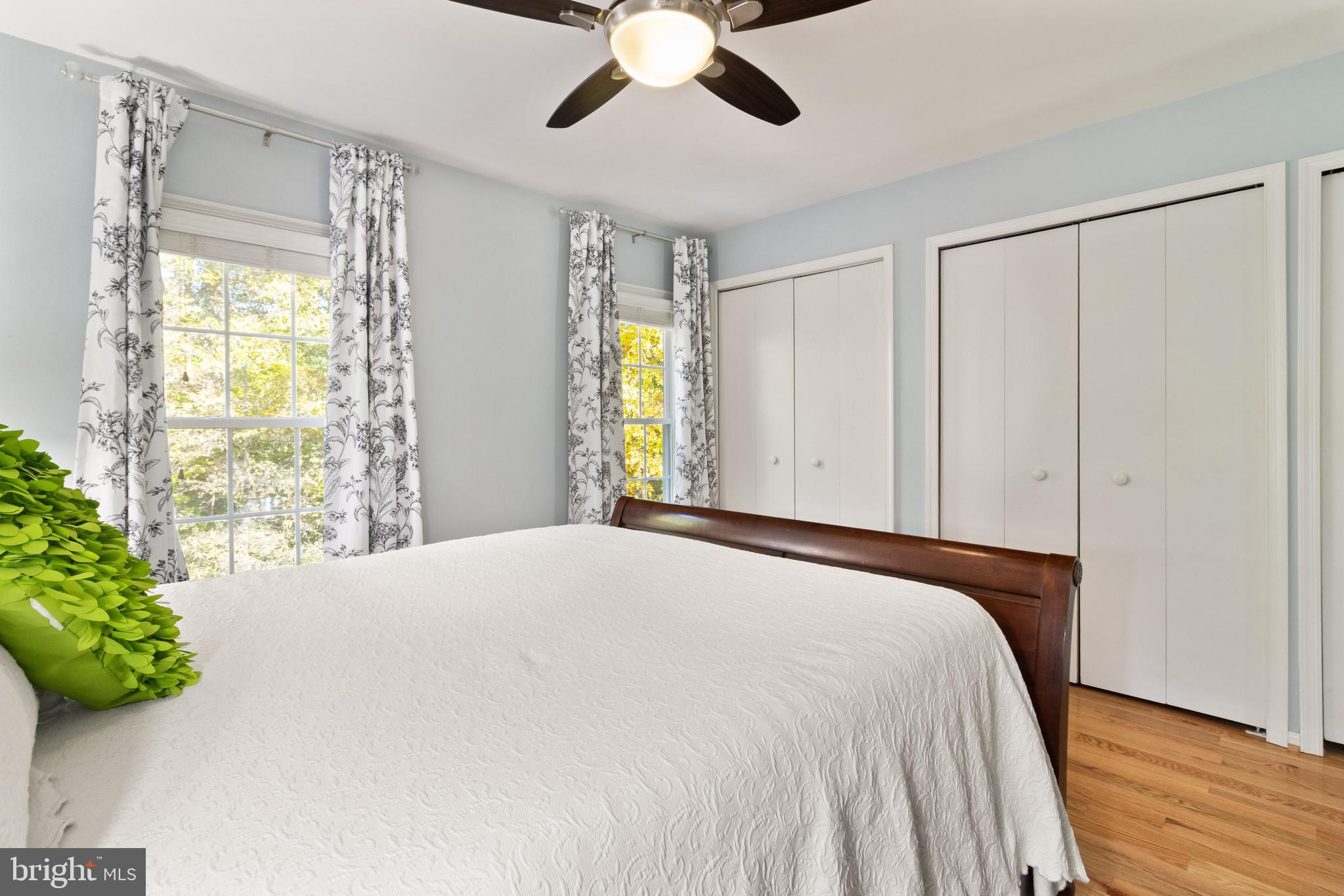 SPRINGFIELD OAKS - Residential