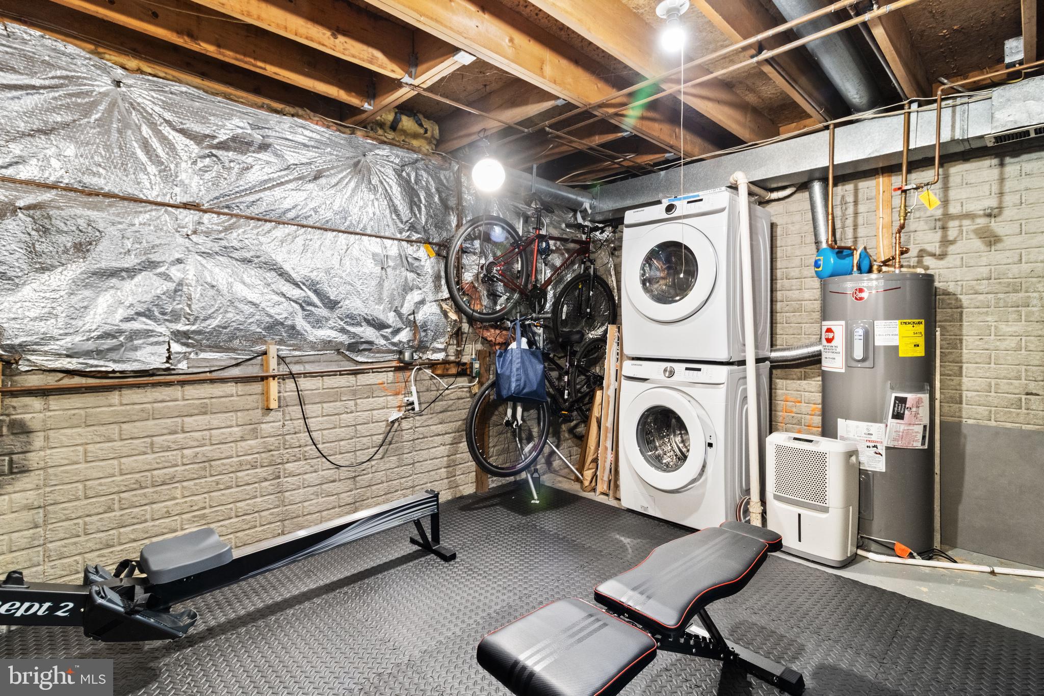 SPRINGFIELD OAKS - Residential