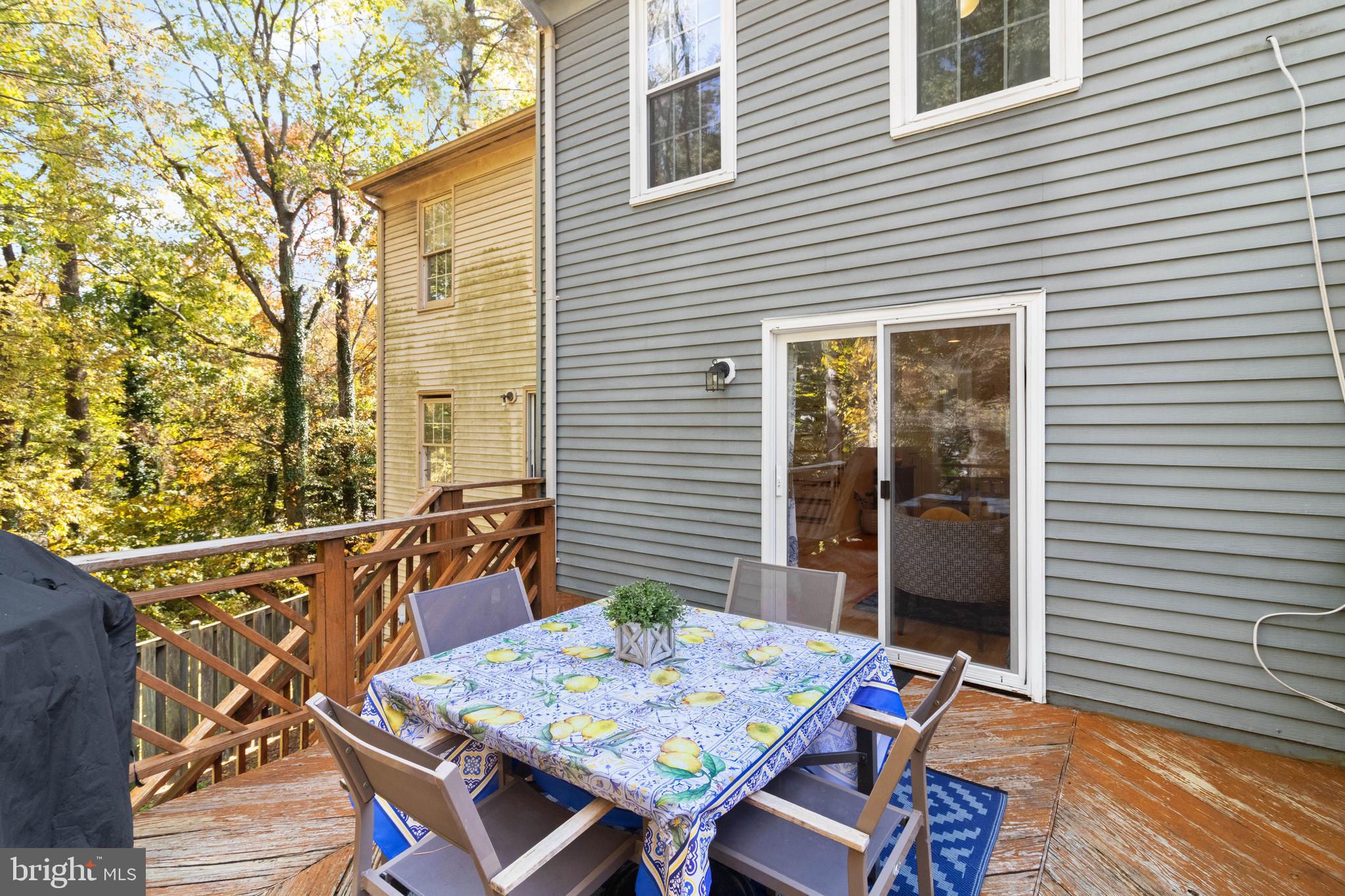 SPRINGFIELD OAKS - Residential