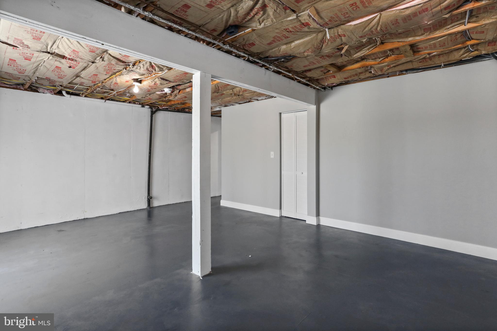 GLENWOOD FOREST WEST - Residential