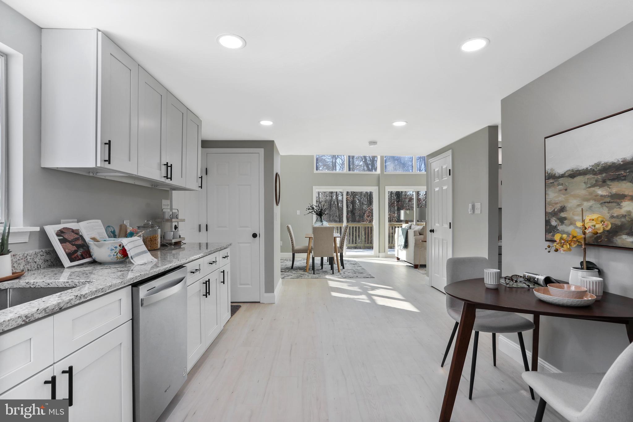 GLENWOOD FOREST WEST - Residential