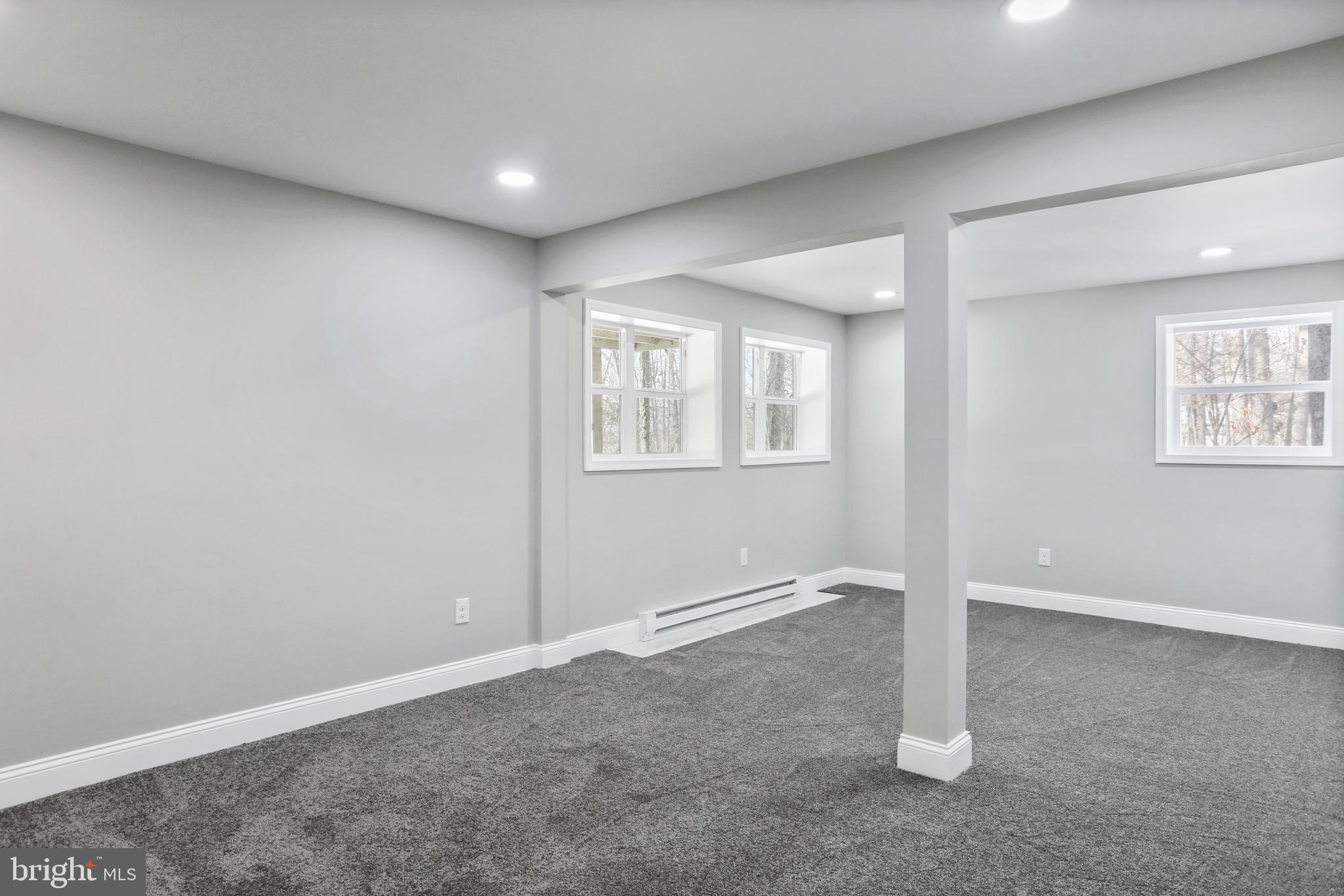 GLENWOOD FOREST WEST - Residential