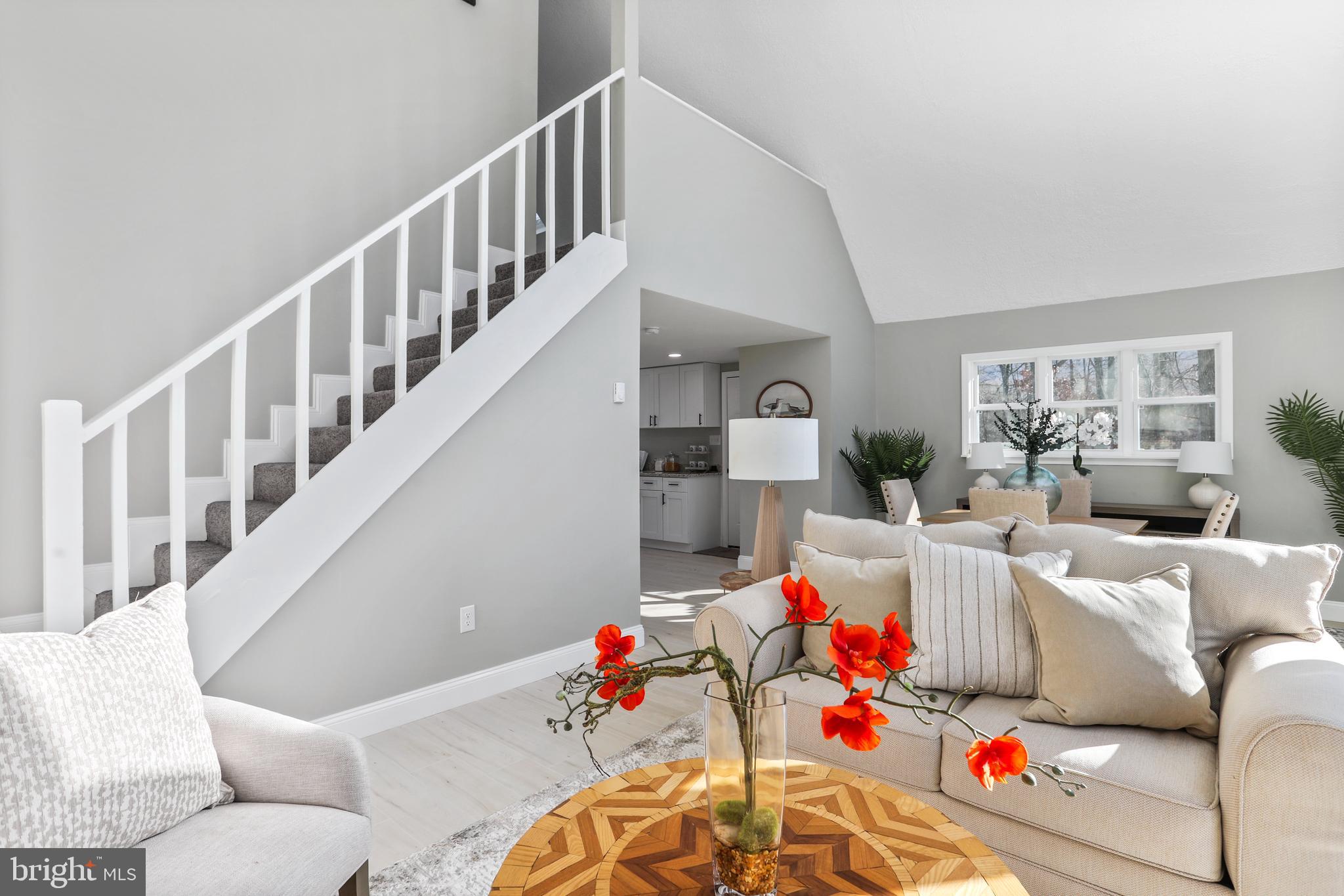 GLENWOOD FOREST WEST - Residential