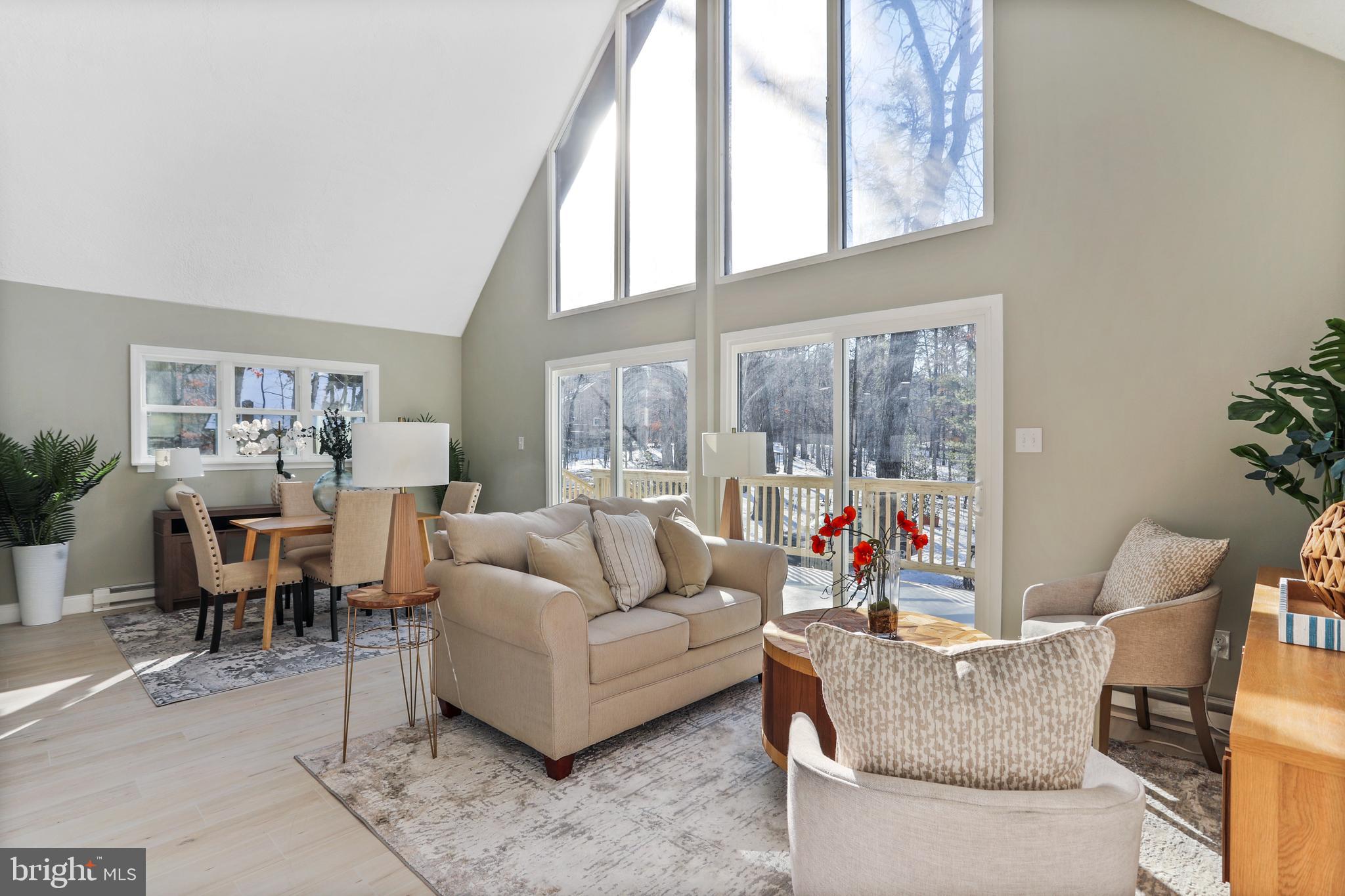 GLENWOOD FOREST WEST - Residential