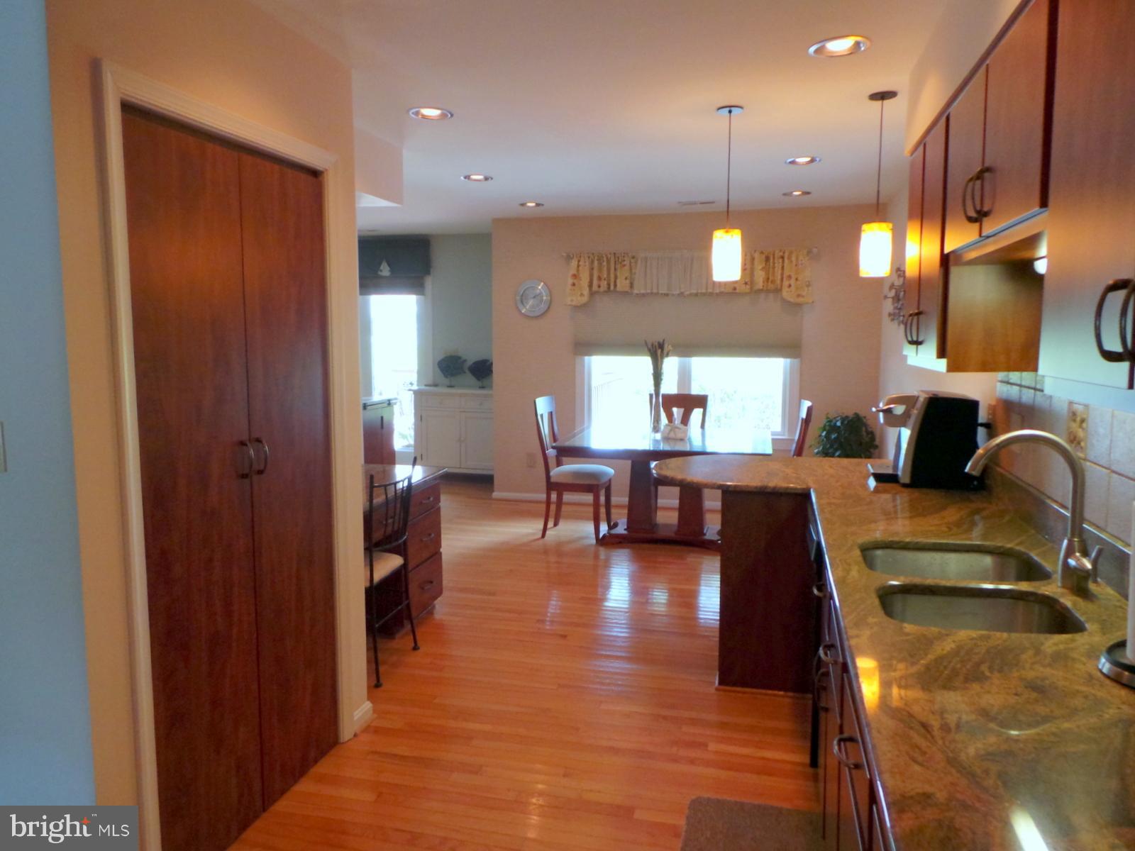 MILL CREEK CONDOMINIUMS - Residential