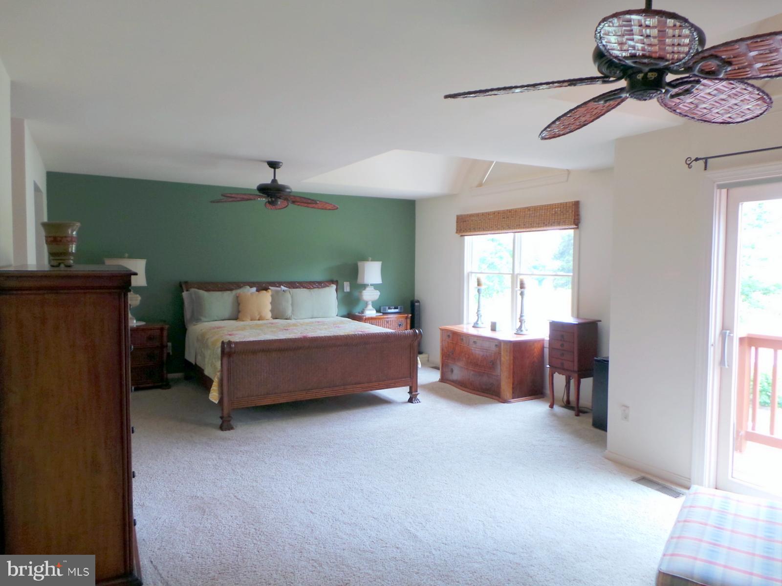 MILL CREEK CONDOMINIUMS - Residential