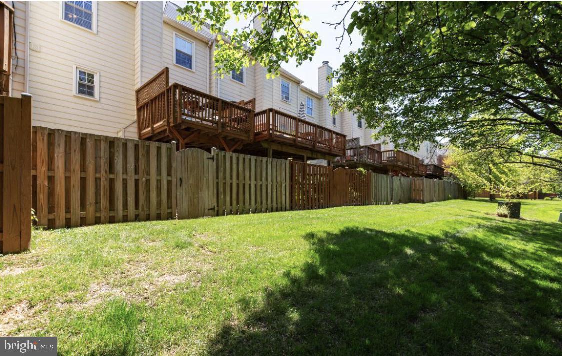 HAHN PROPERTY - Residential Lease