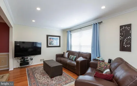 2002 Gallows Tree Court, Vienna, VA MLS: VAFX2224670