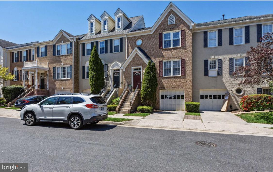 HAHN PROPERTY - Residential Lease