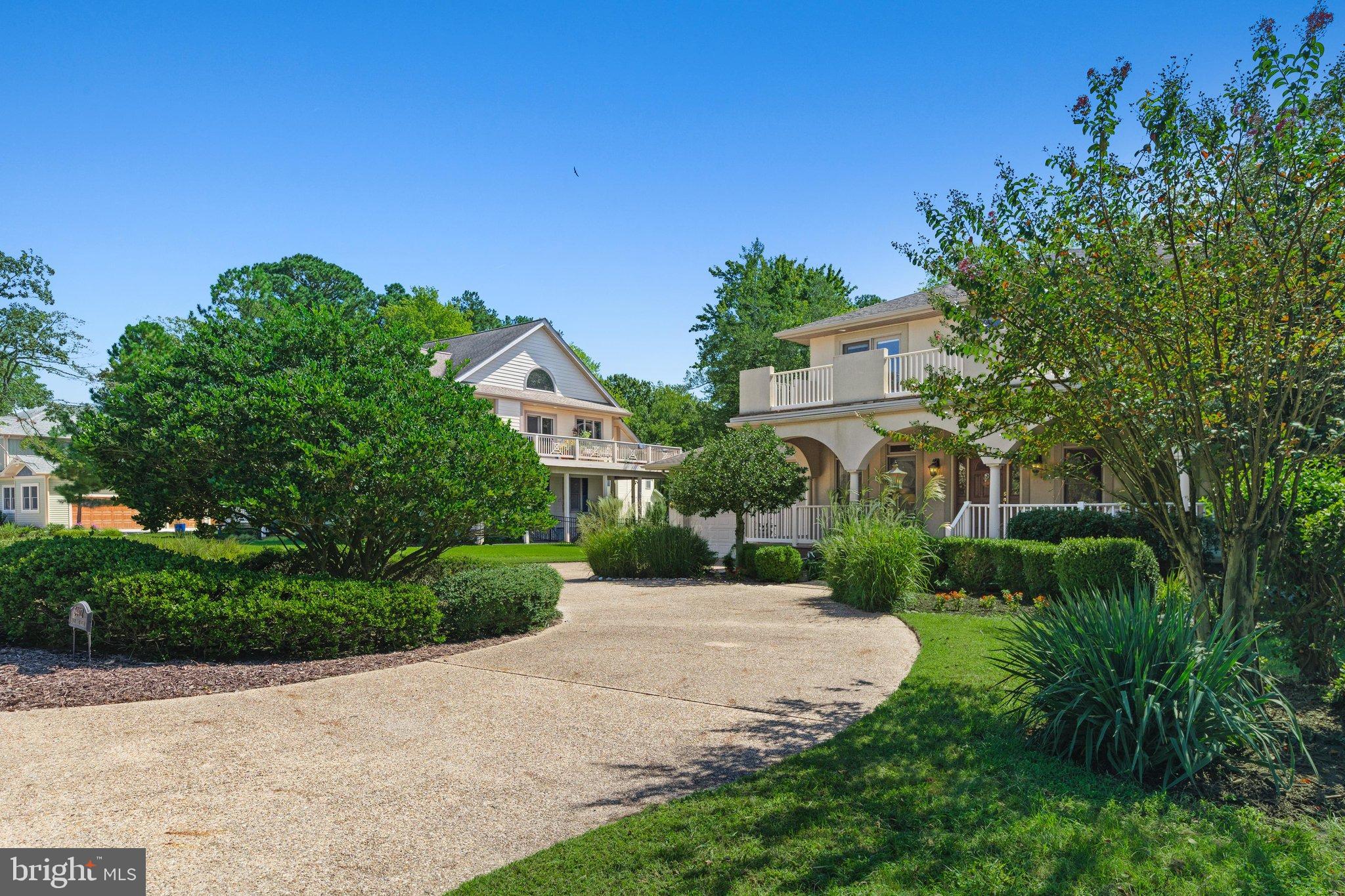 34412 HOLLY TREE LANE