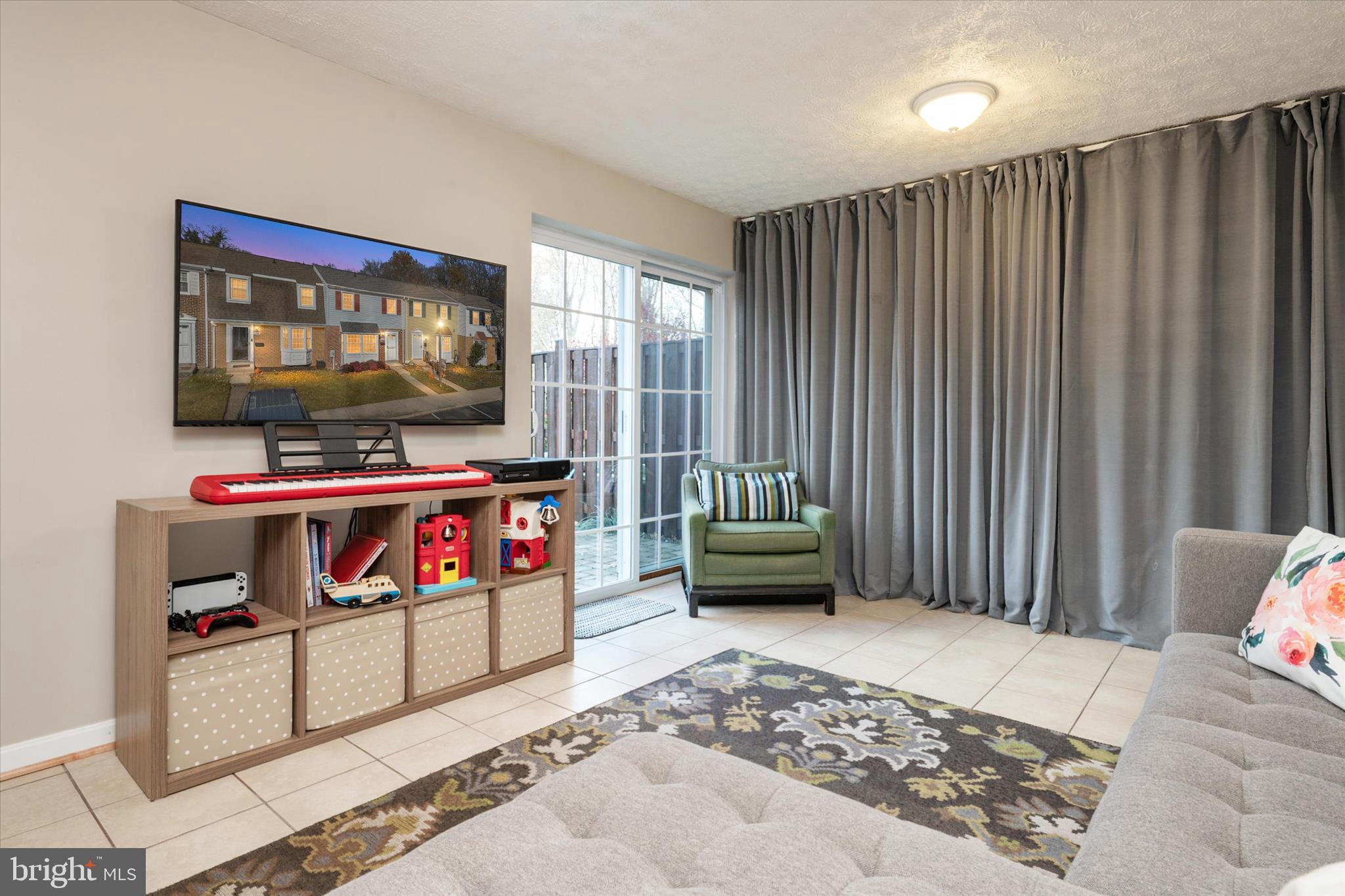 CROFTON SQUARE - Residential