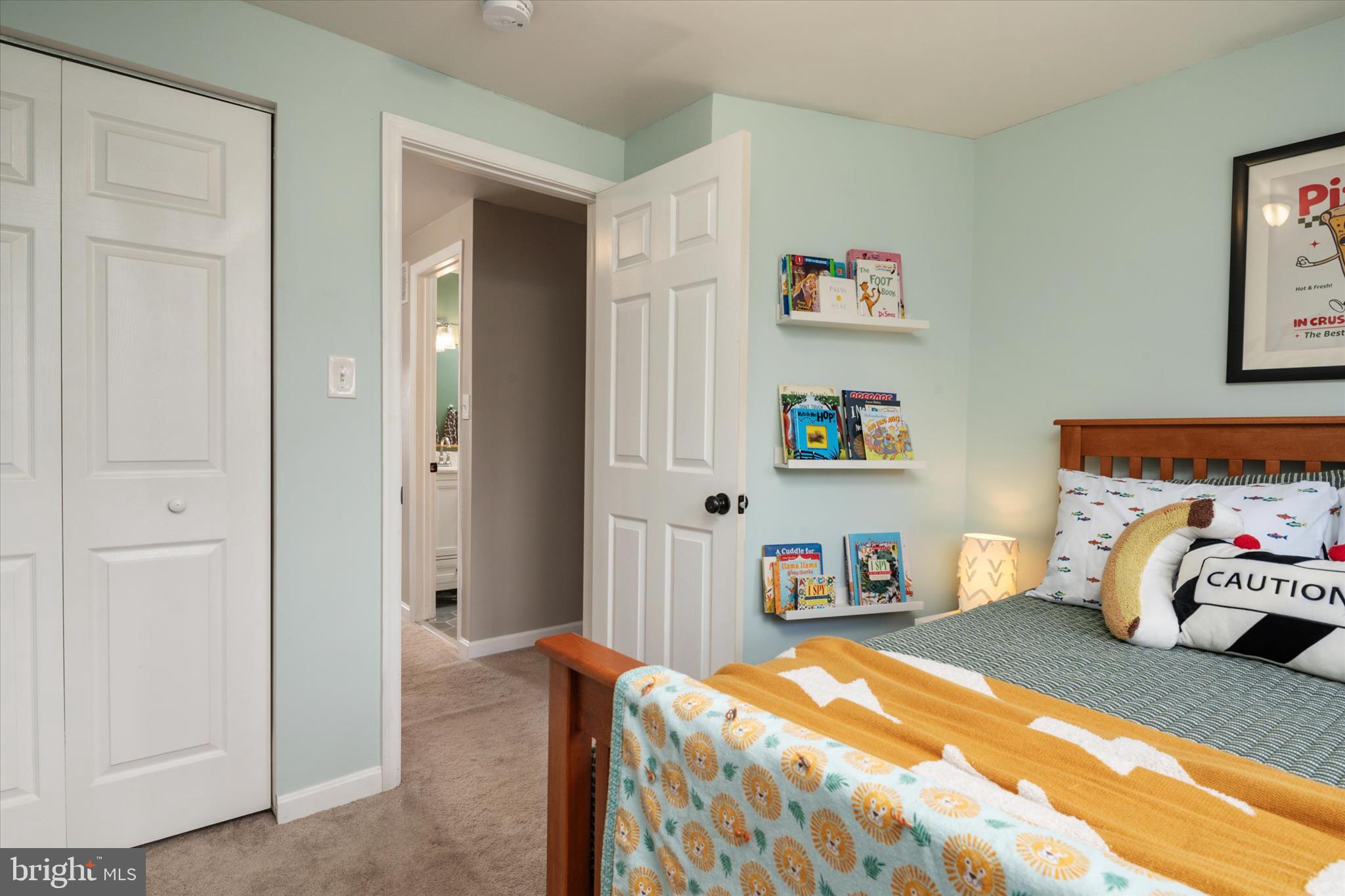 CROFTON SQUARE - Residential