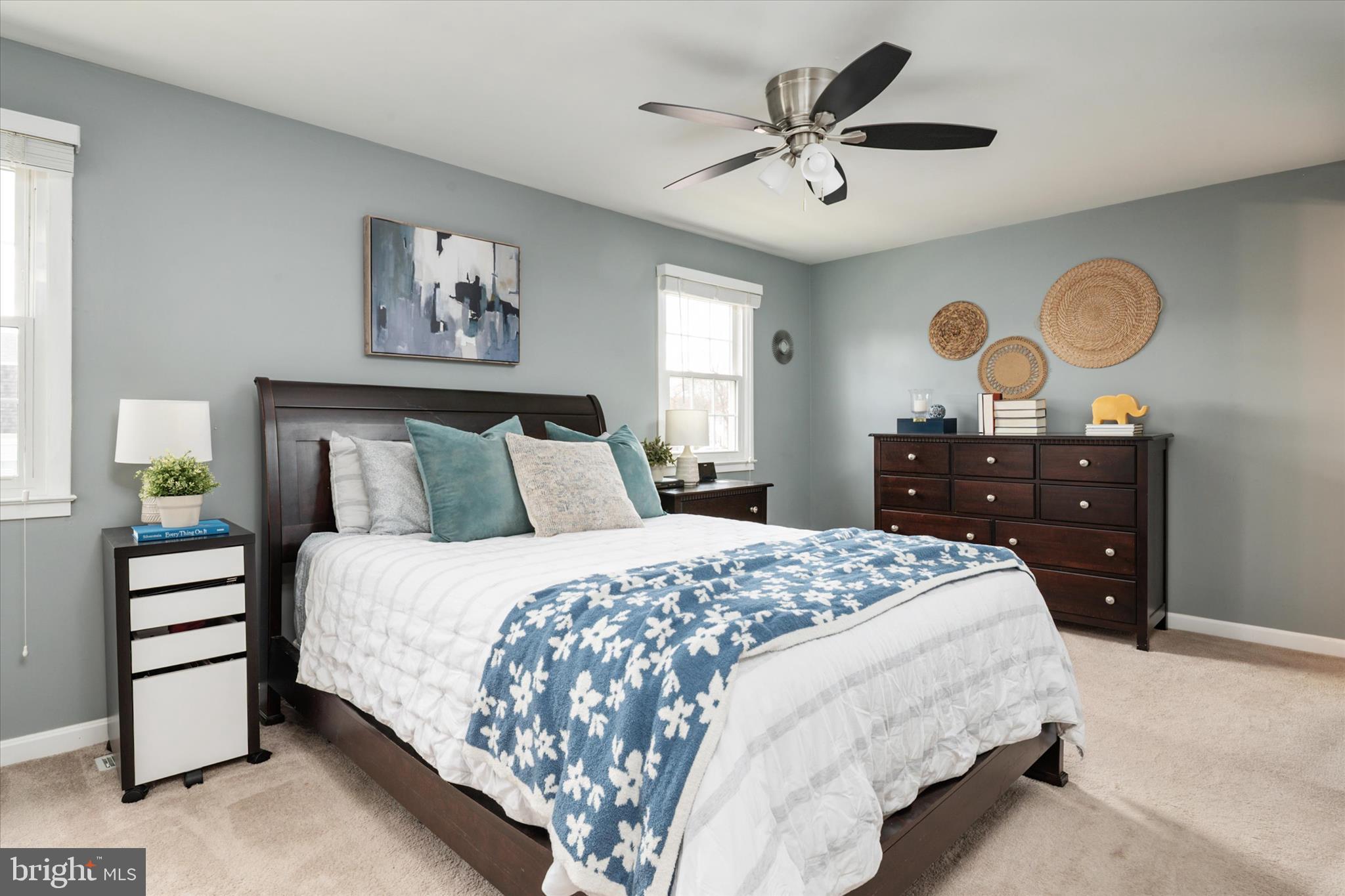 CROFTON SQUARE - Residential