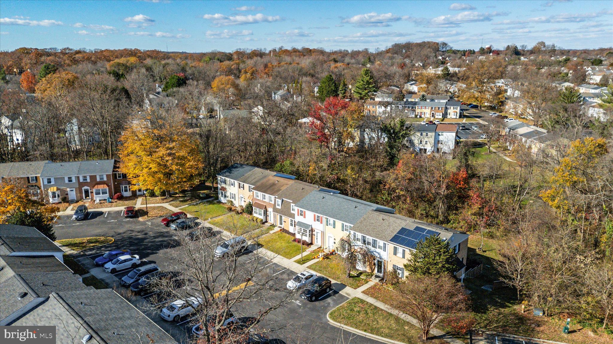 CROFTON SQUARE - Residential