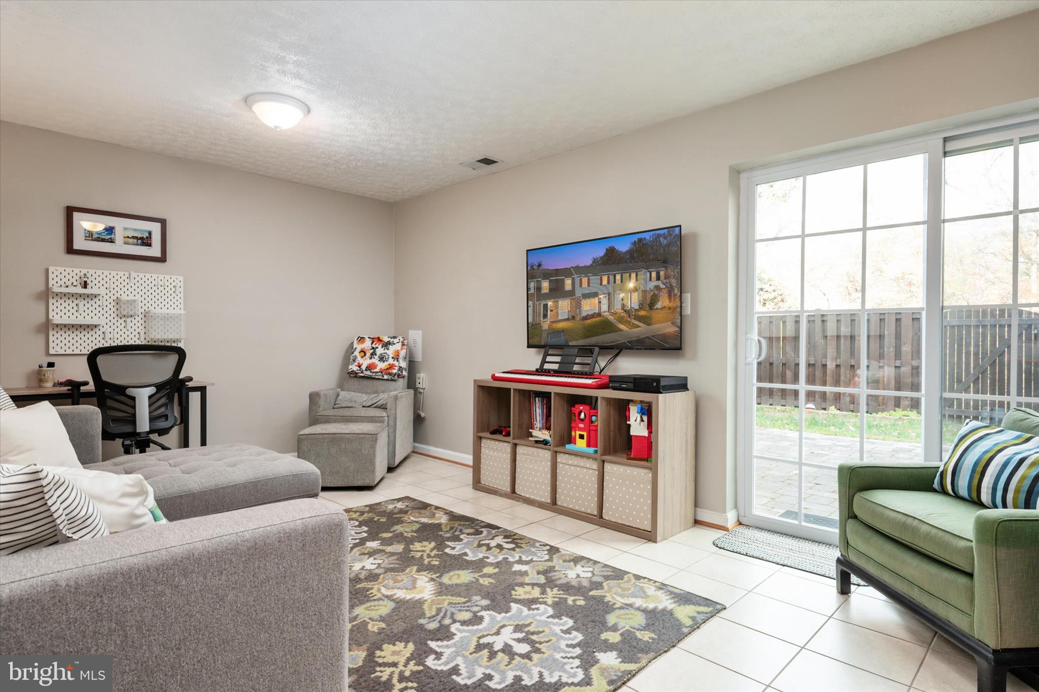 CROFTON SQUARE - Residential