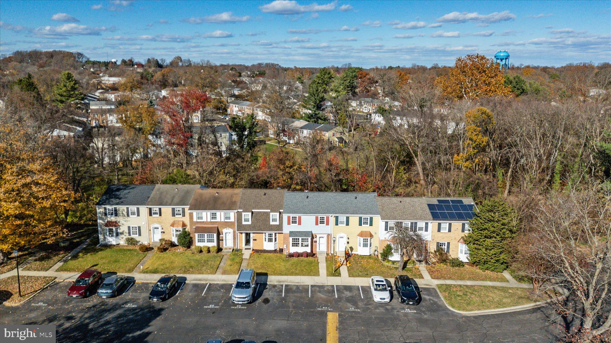 CROFTON SQUARE - Residential